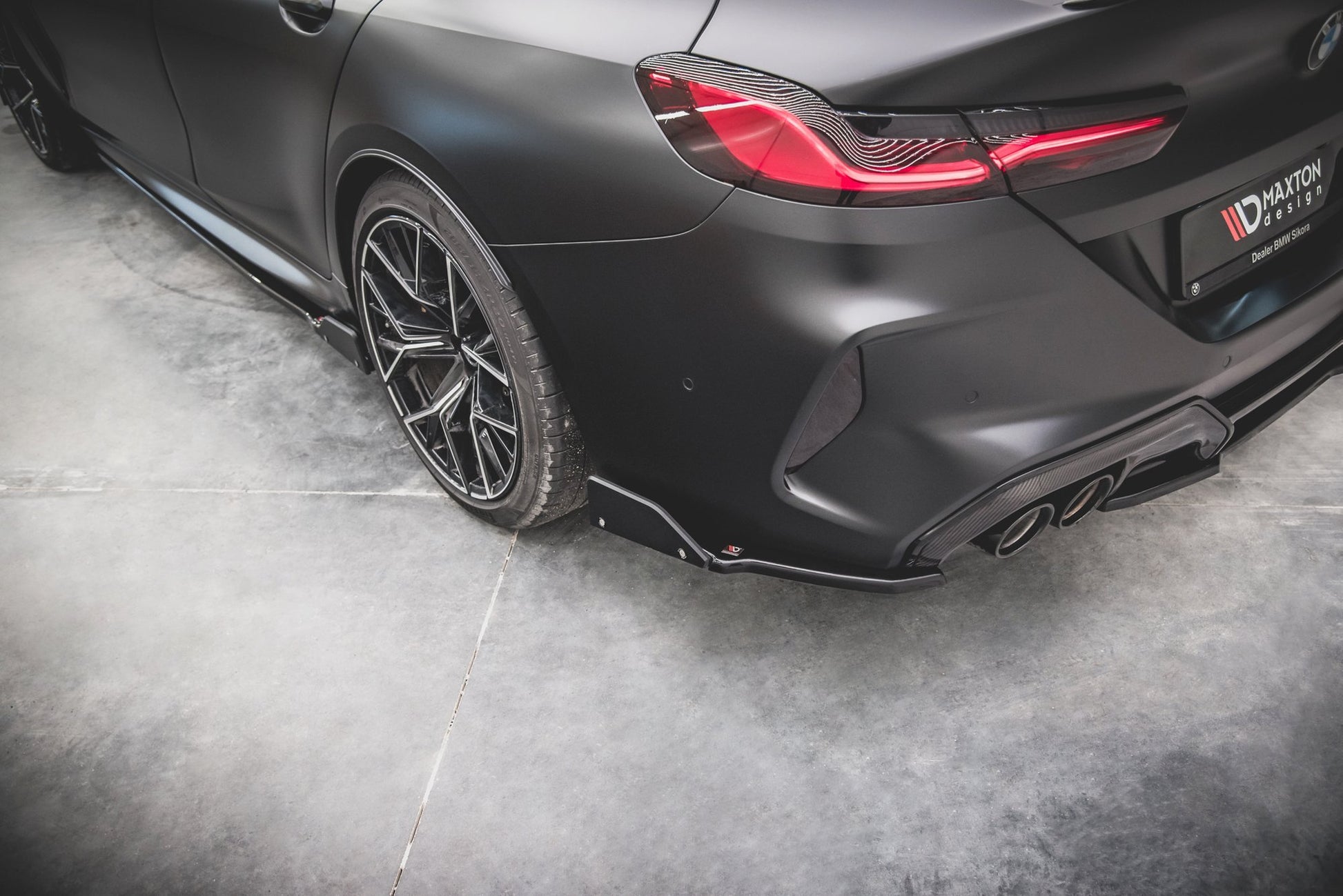 Heck Ansatz Flaps Diffusor +Flaps für V.1 BMW M8 Gran Coupe F93