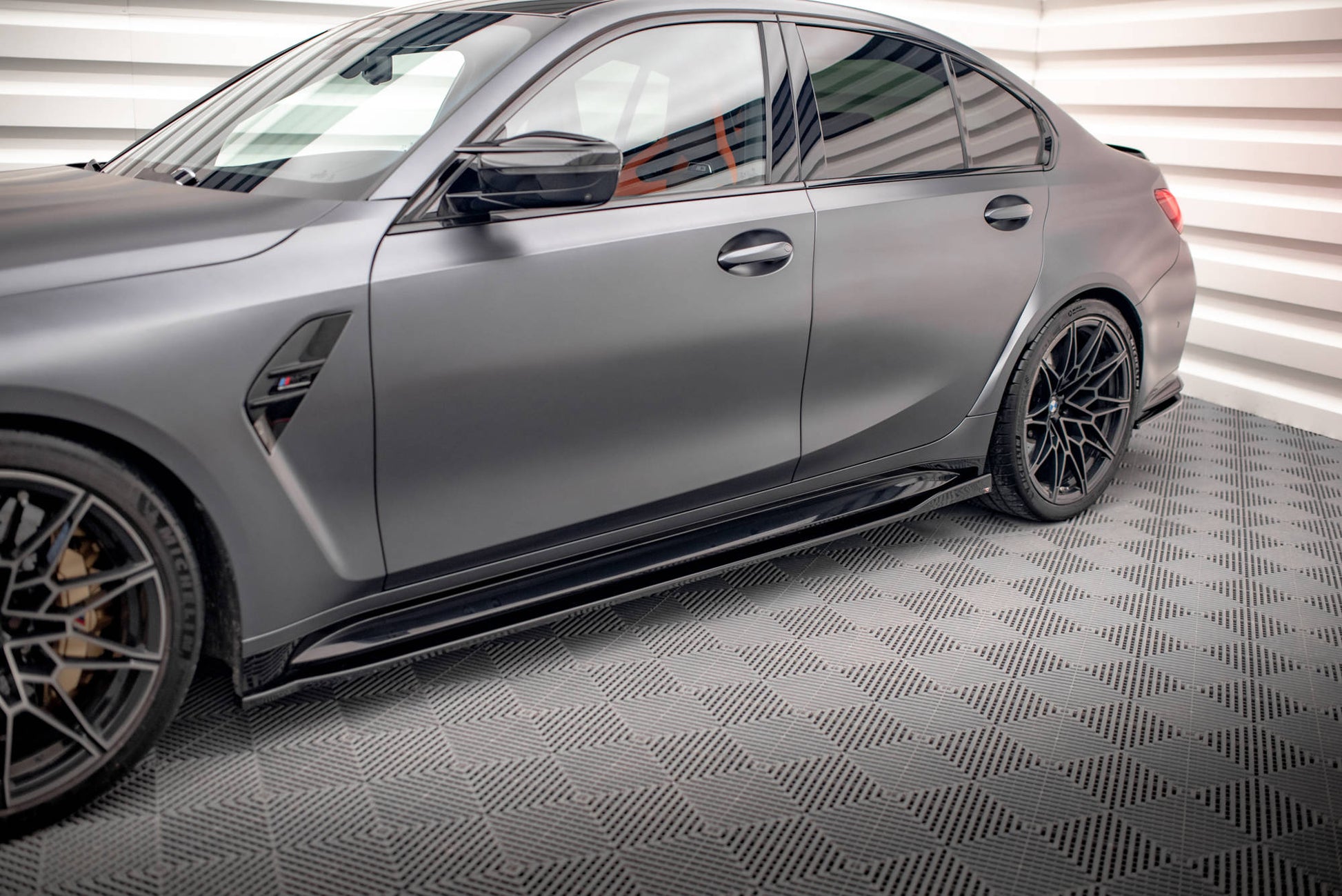 Seitenschweller Ansatz für V.2 für BMW M3 G80 schwarz Hochglanz