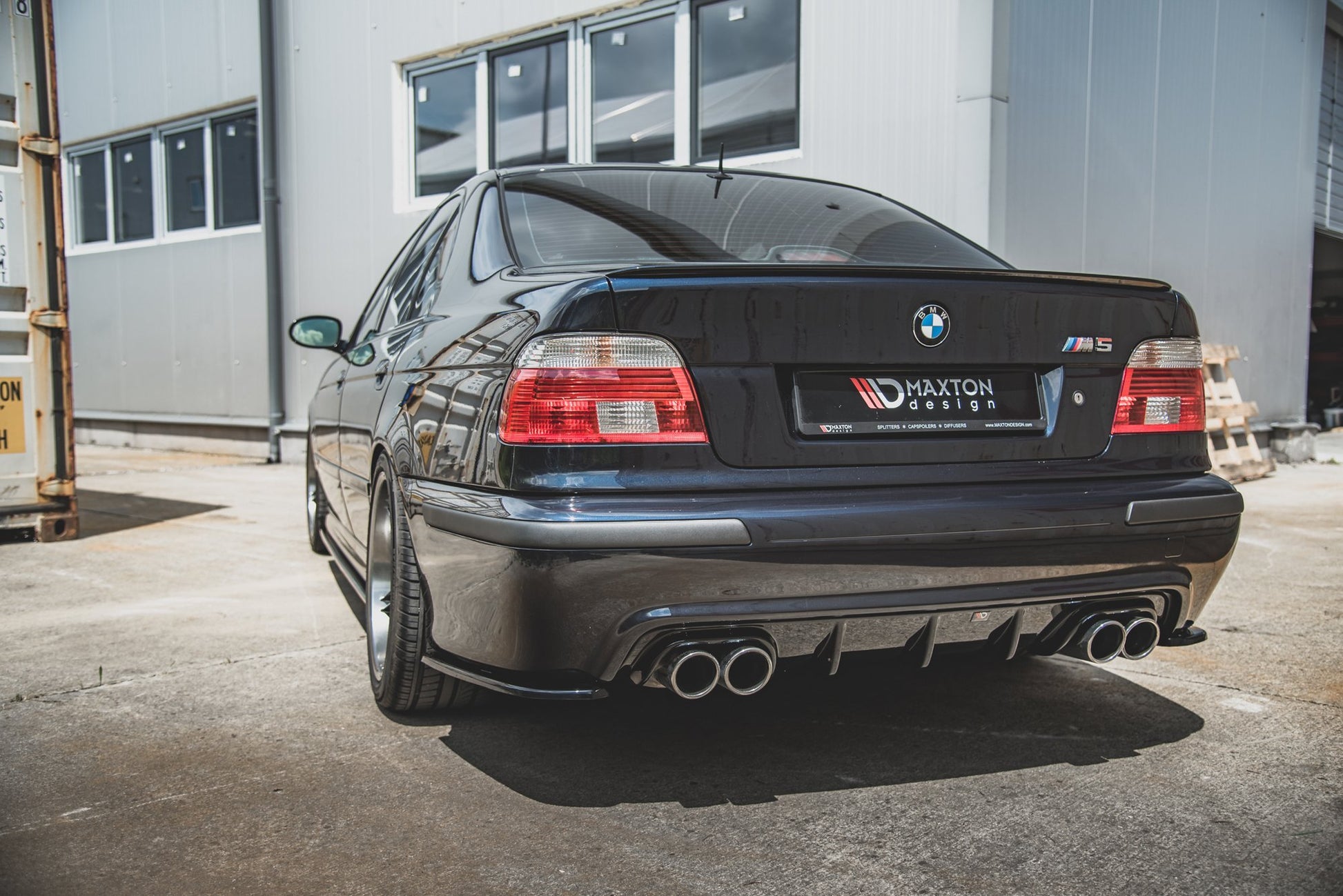 Heck Ansatz Flaps Diffusor für BMW M5 E39 schwarz matt