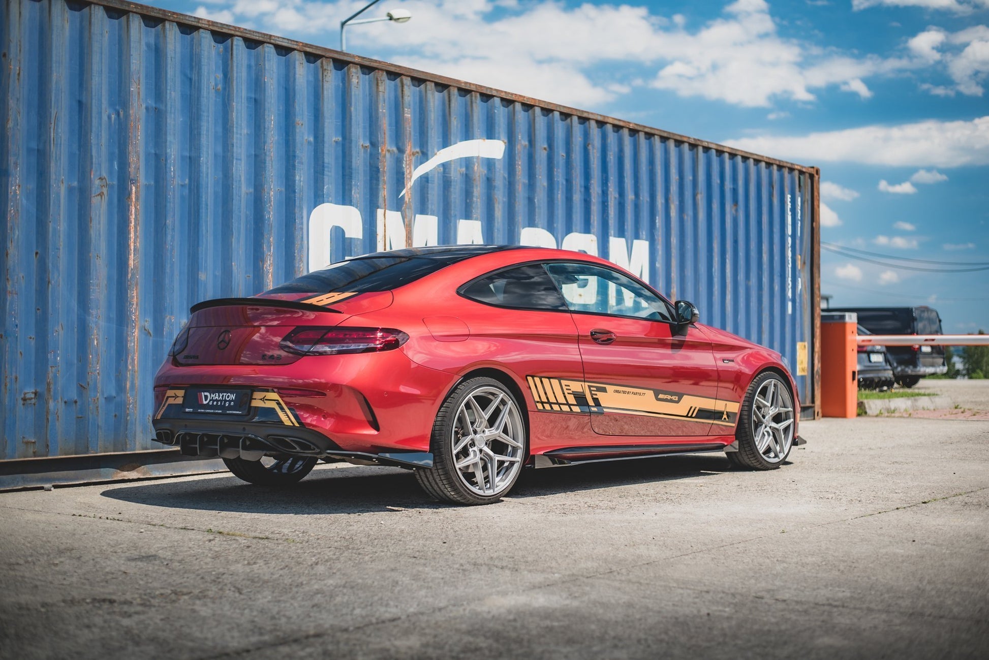 Robuste Racing Heck Ansatz Flaps Diffusor +Flaps für Mercedes-AMG C43 Coupe C205 schwarz Hochglanz