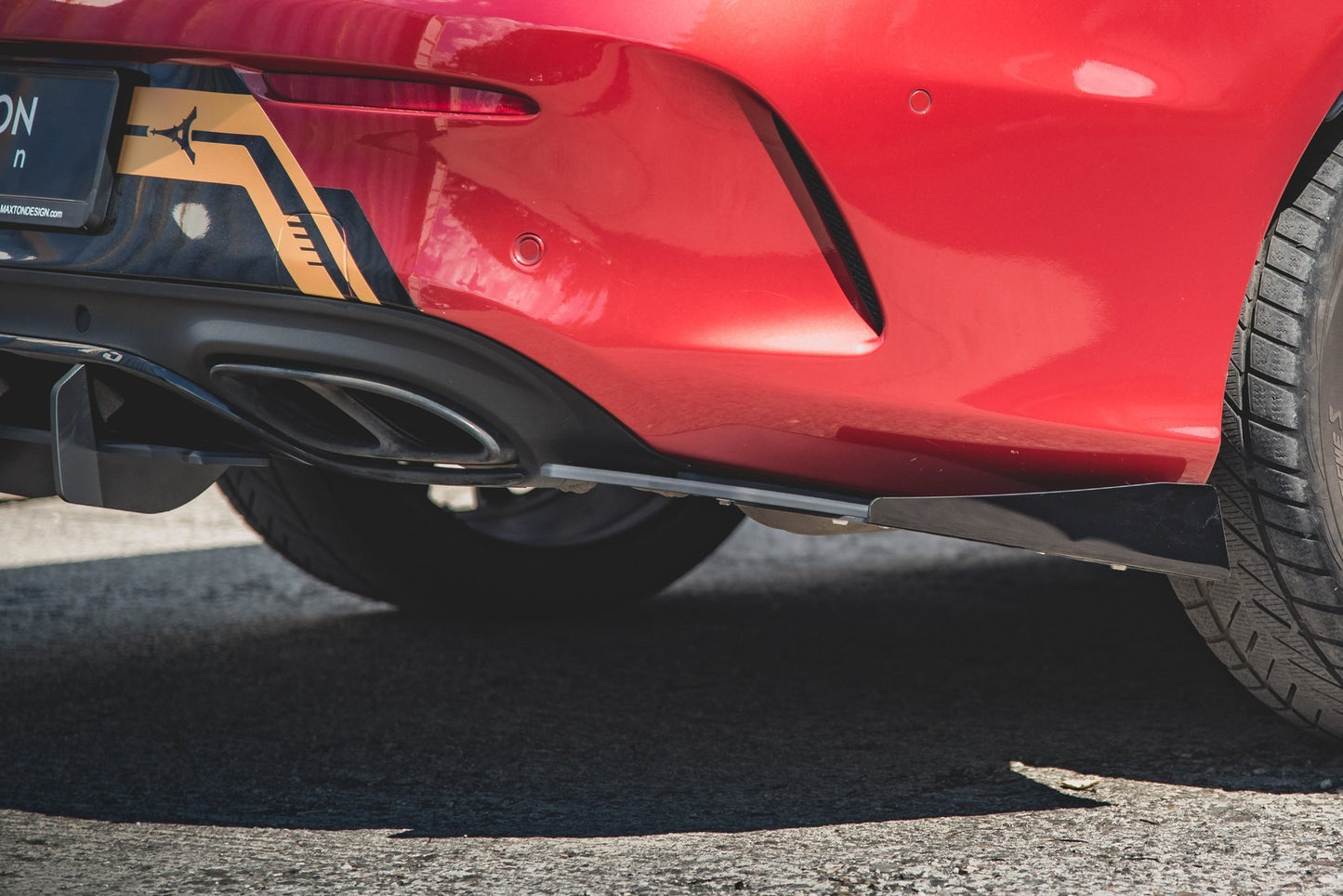 Robuste Racing Heck Ansatz Flaps Diffusor +Flaps für Mercedes-AMG C43 Coupe C205 schwarz Hochglanz