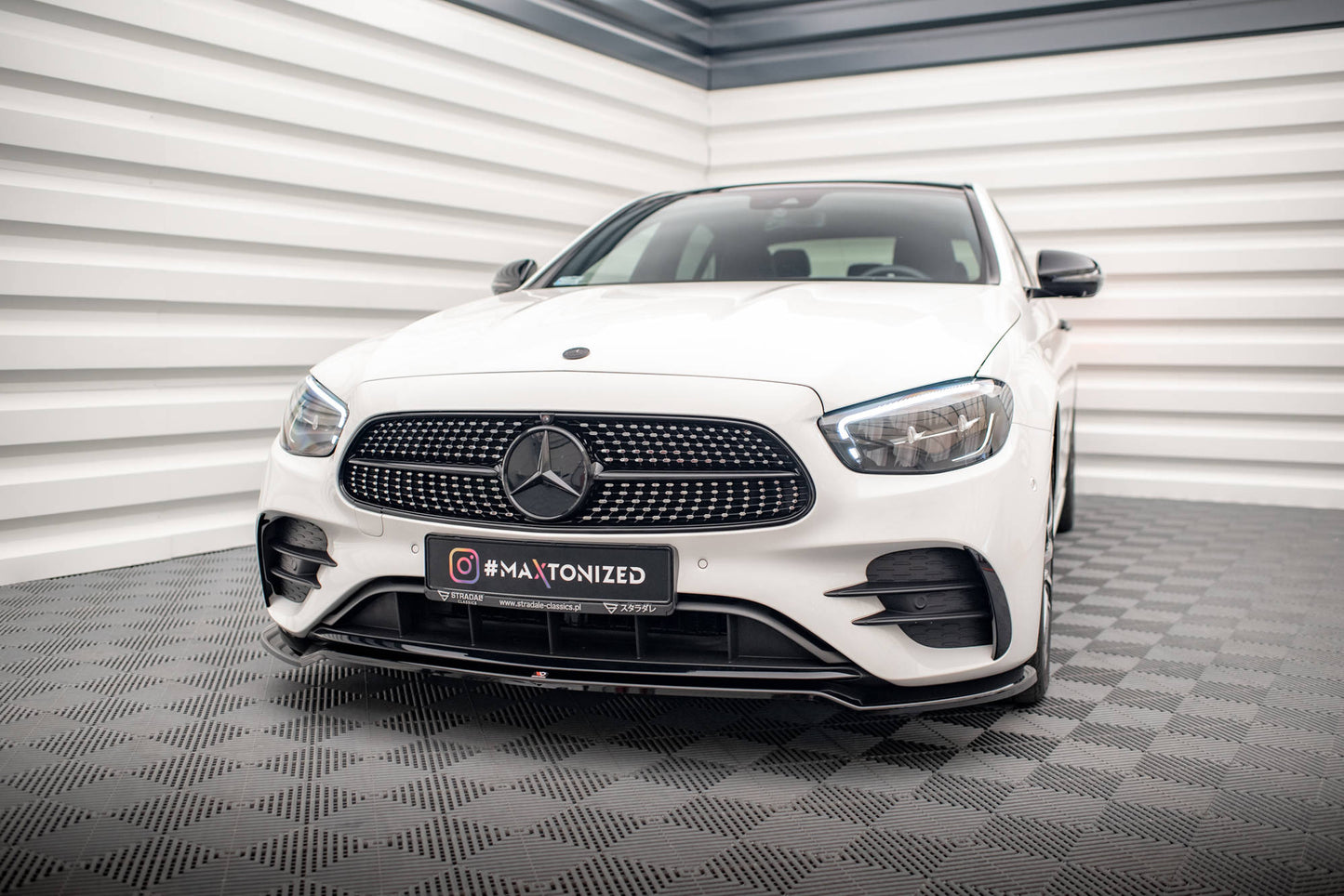 Front Ansatz V.1 für Mercedes-Benz E AMG-Line W213 Facelift schwarz matt