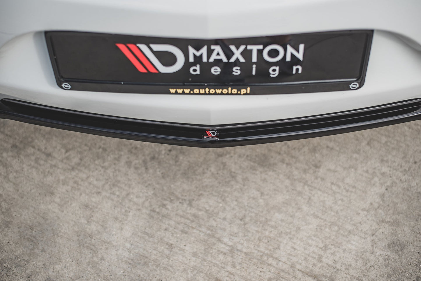 Mittlerer Diffusor Heck Ansatz für Opel Insignia Mk. 1 OPC Facelift schwarz Hochglanz