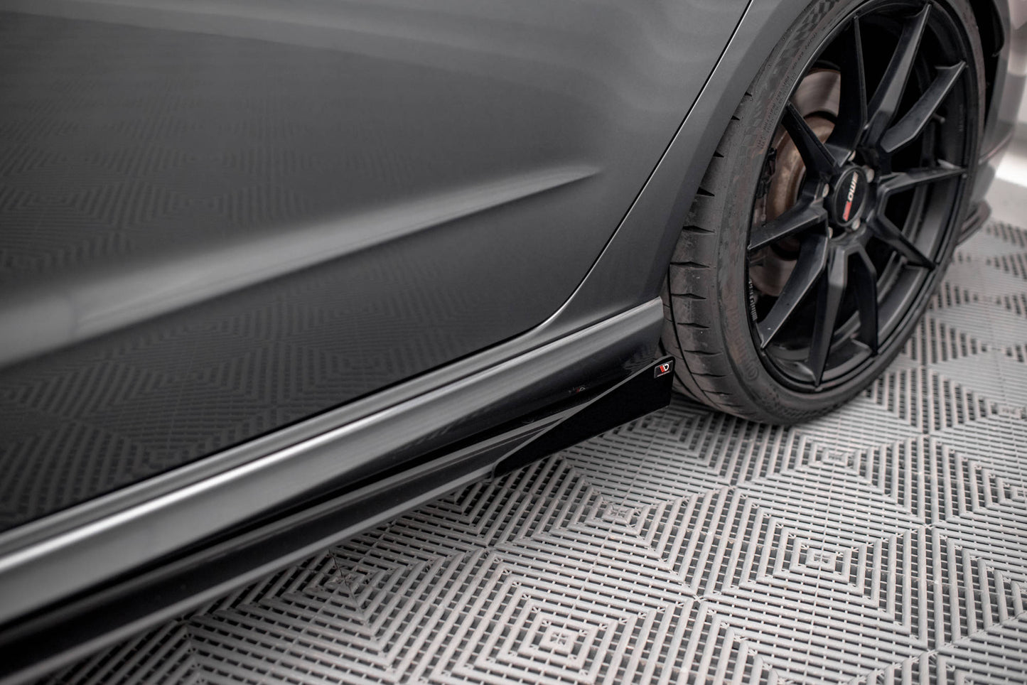 Side Flaps Audi S3 Sportback 8V Facelift schwarz Hochglanz
