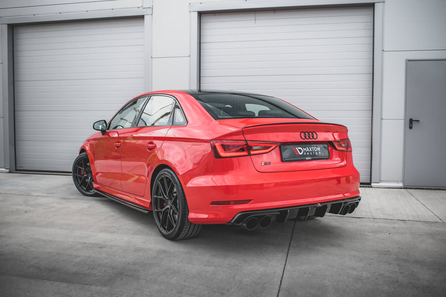 Diffusor Heck Ansatz für Audi S3 Limousine 8V schwarz Hochglanz