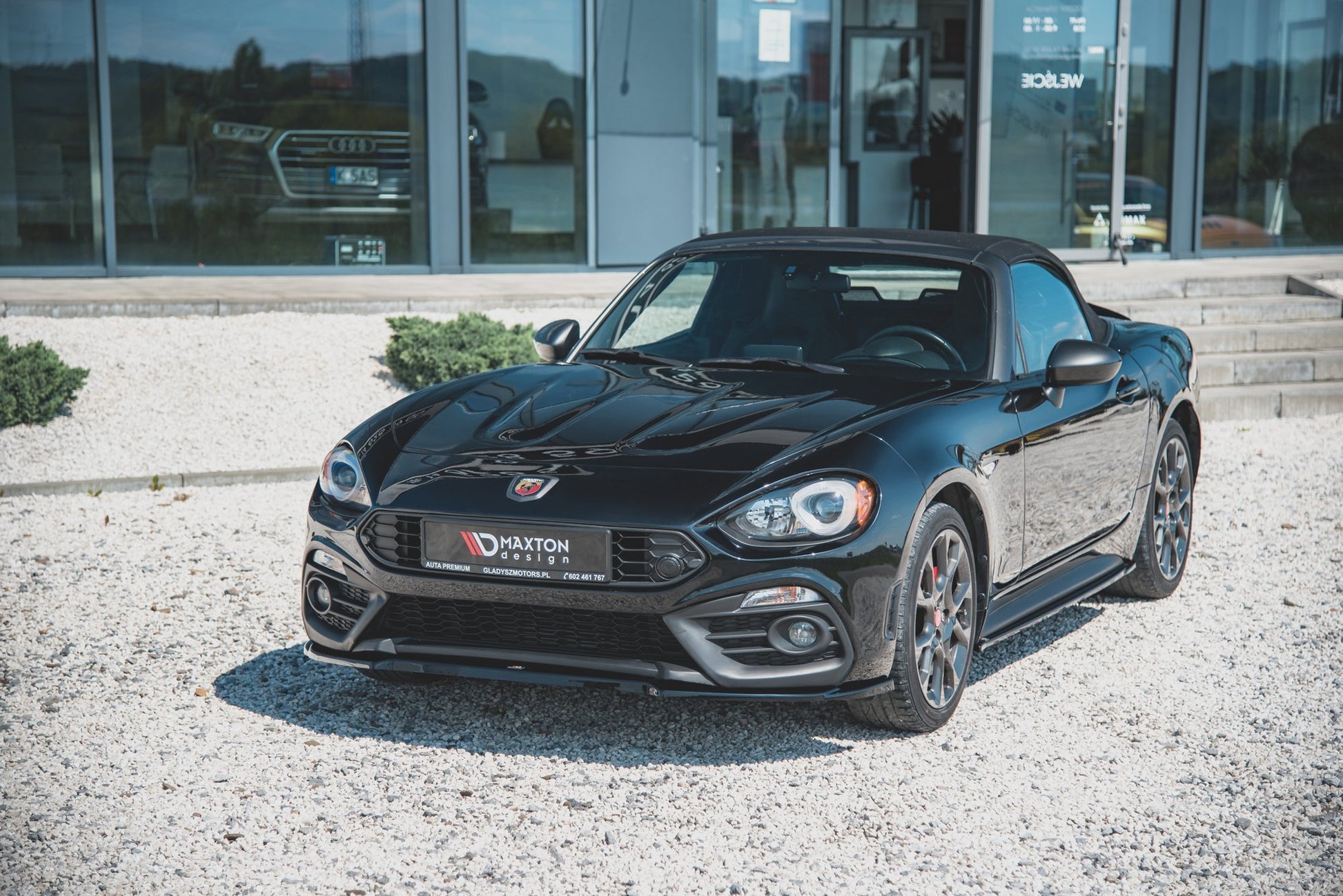 Front Ansatz für Fiat 124 Spider Abarth schwarz Hochglanz