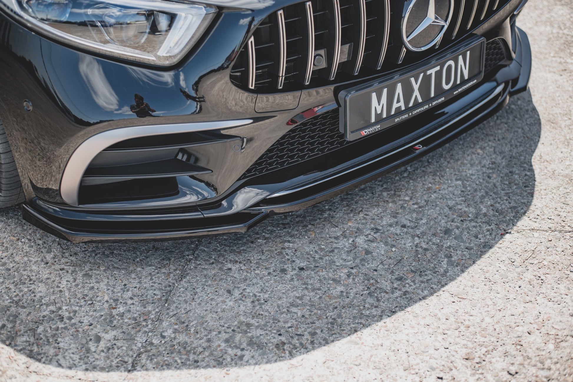 Front Ansatz V.1 für Mercedes-Benz CLS AMG-Line / 53AMG C257 Carbon Look