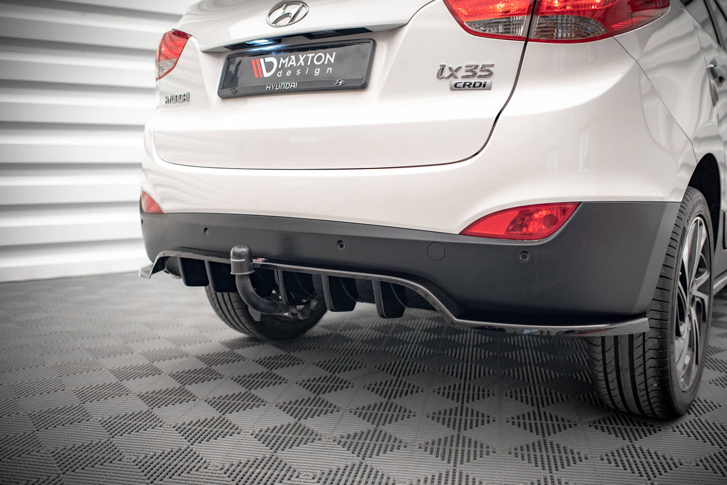 Mittlerer Diffusor Heck Ansatz DTM Look für Hyundai ix35 Mk1 schwarz matt