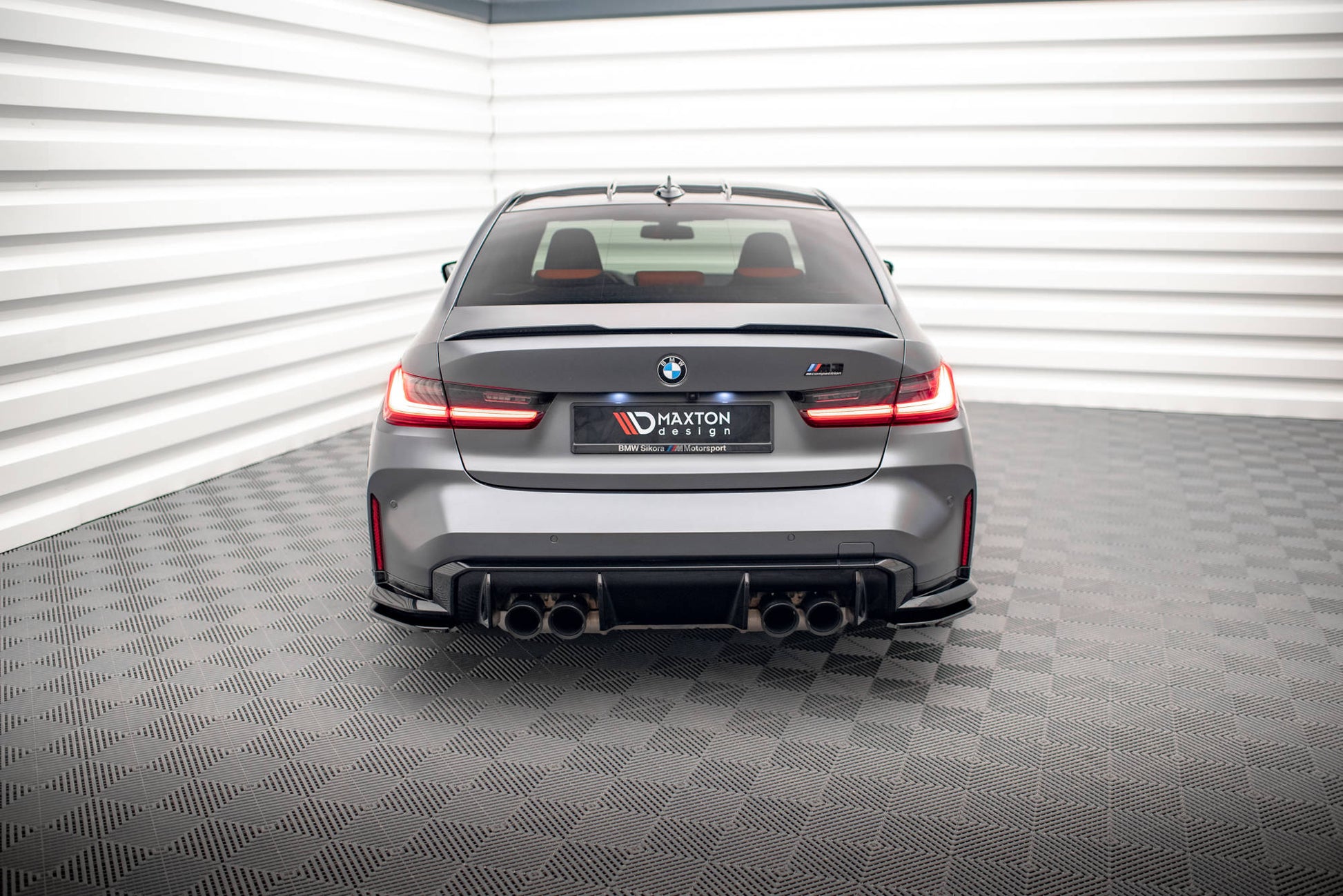 Heck Ansatz Flaps Diffusor V.1 für BMW M3 G80 schwarz Hochglanz