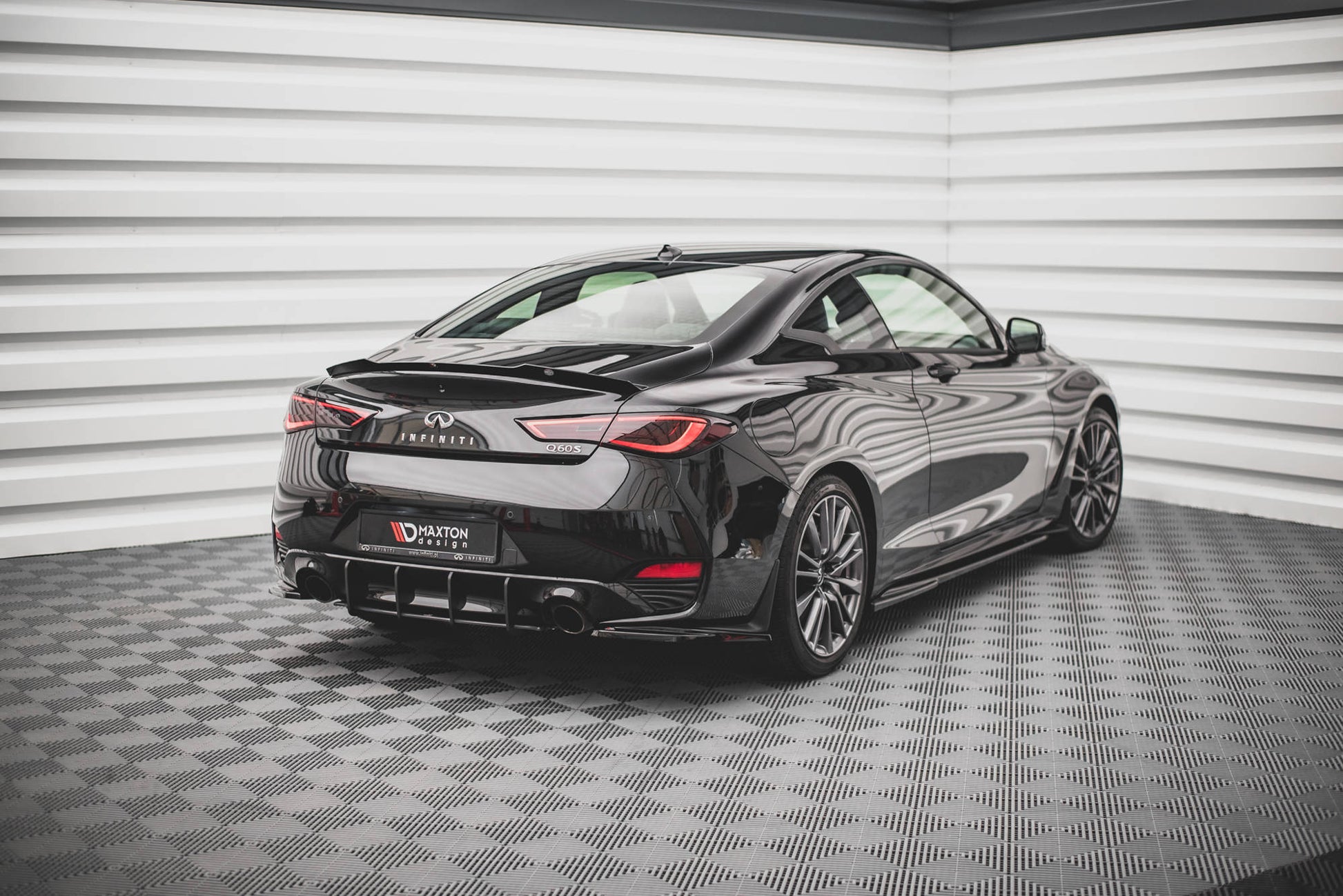 Heck Ansatz Flaps Diffusor für Infiniti Q60 S Mk2 schwarz matt