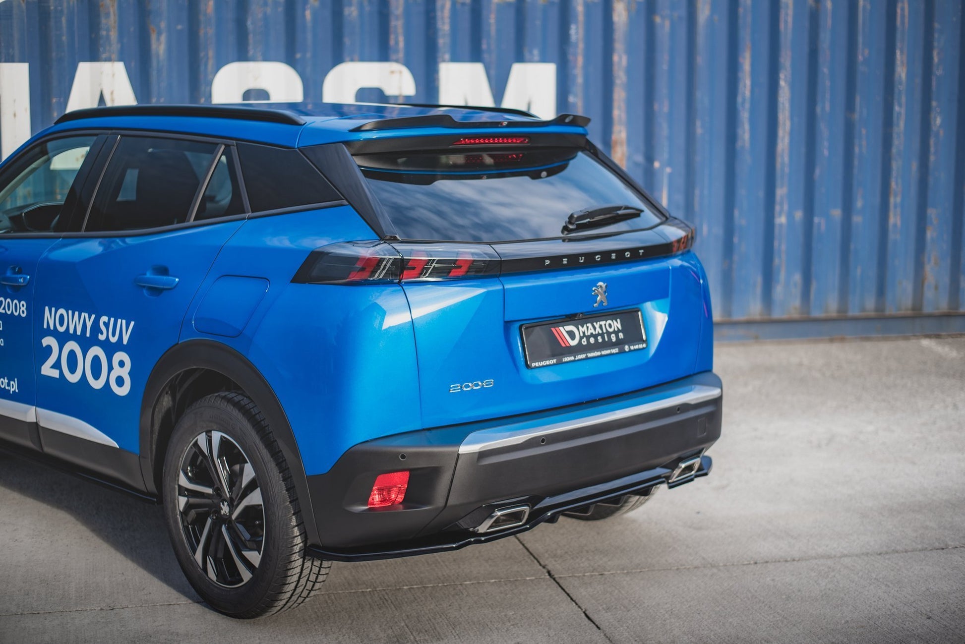Mittlerer Diffusor Heck Ansatz DTM Look für Peugeot 2008 Mk2 schwarz matt