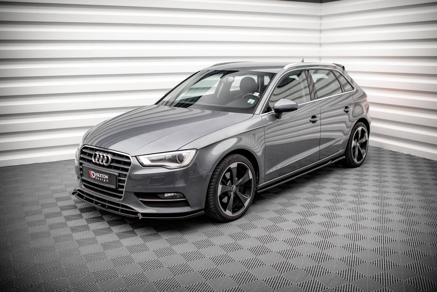Seitenschweller Ansatz für Audi A3 Sportback 8V schwarz matt