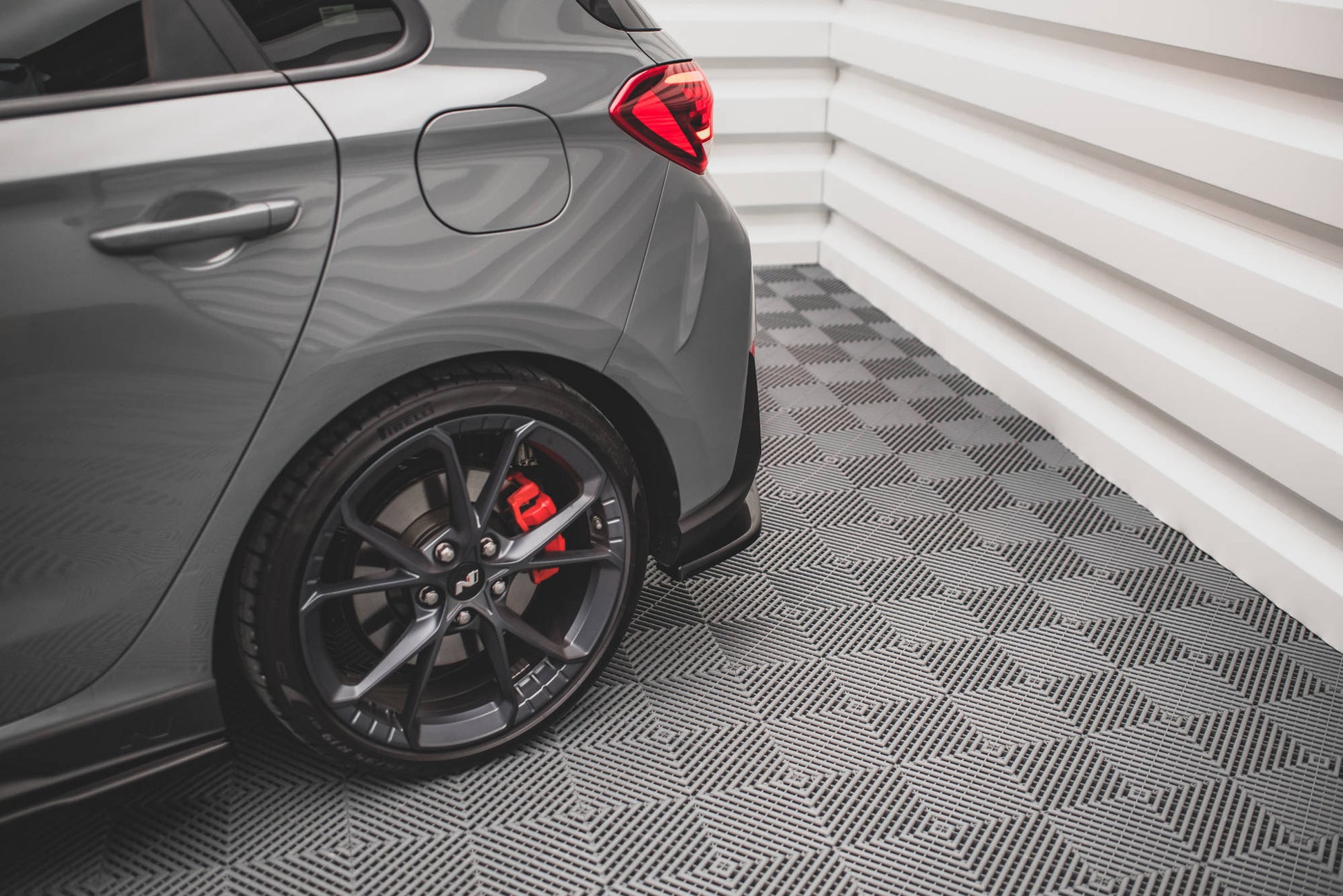 Heck Ansatz Flaps Diffusor V.2 für Hyundai I30 N Hatchback Mk3 Facelift schwarz matt