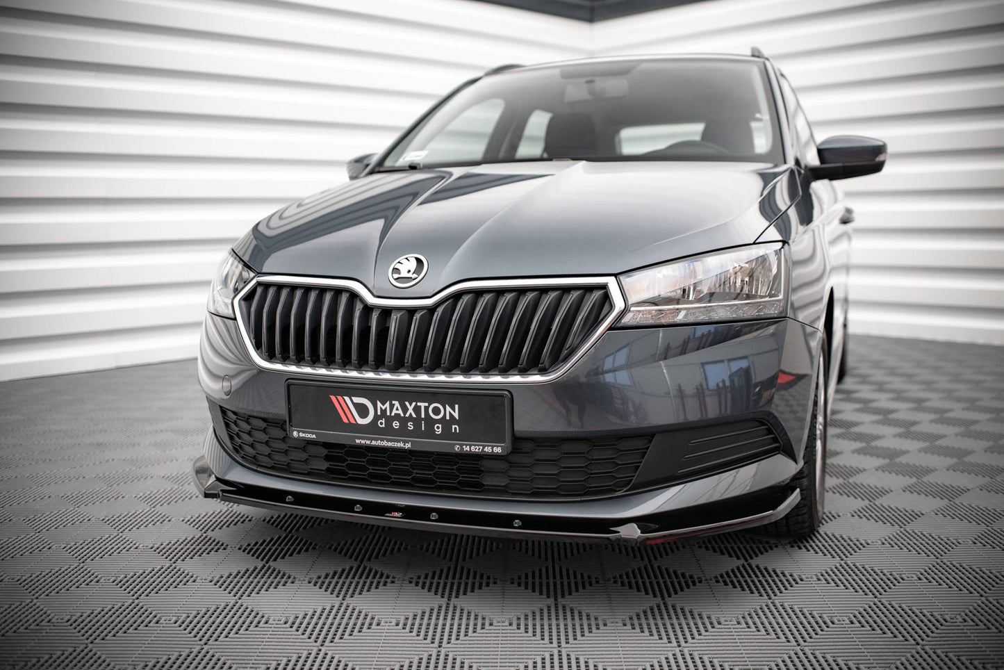 Front Ansatz für Skoda Fabia Mk3 Facelift schwarz Hochglanz