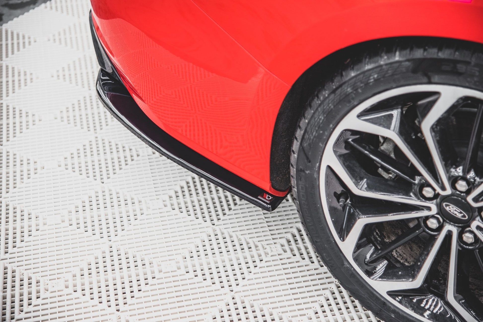 Heck Ansatz Flaps Diffusor V.3 für Ford Focus ST-Line Kombi Mk4 schwarz matt