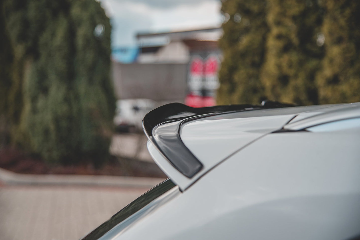 Spoiler CAP für Toyota Corolla XII Touring Sports schwarz matt