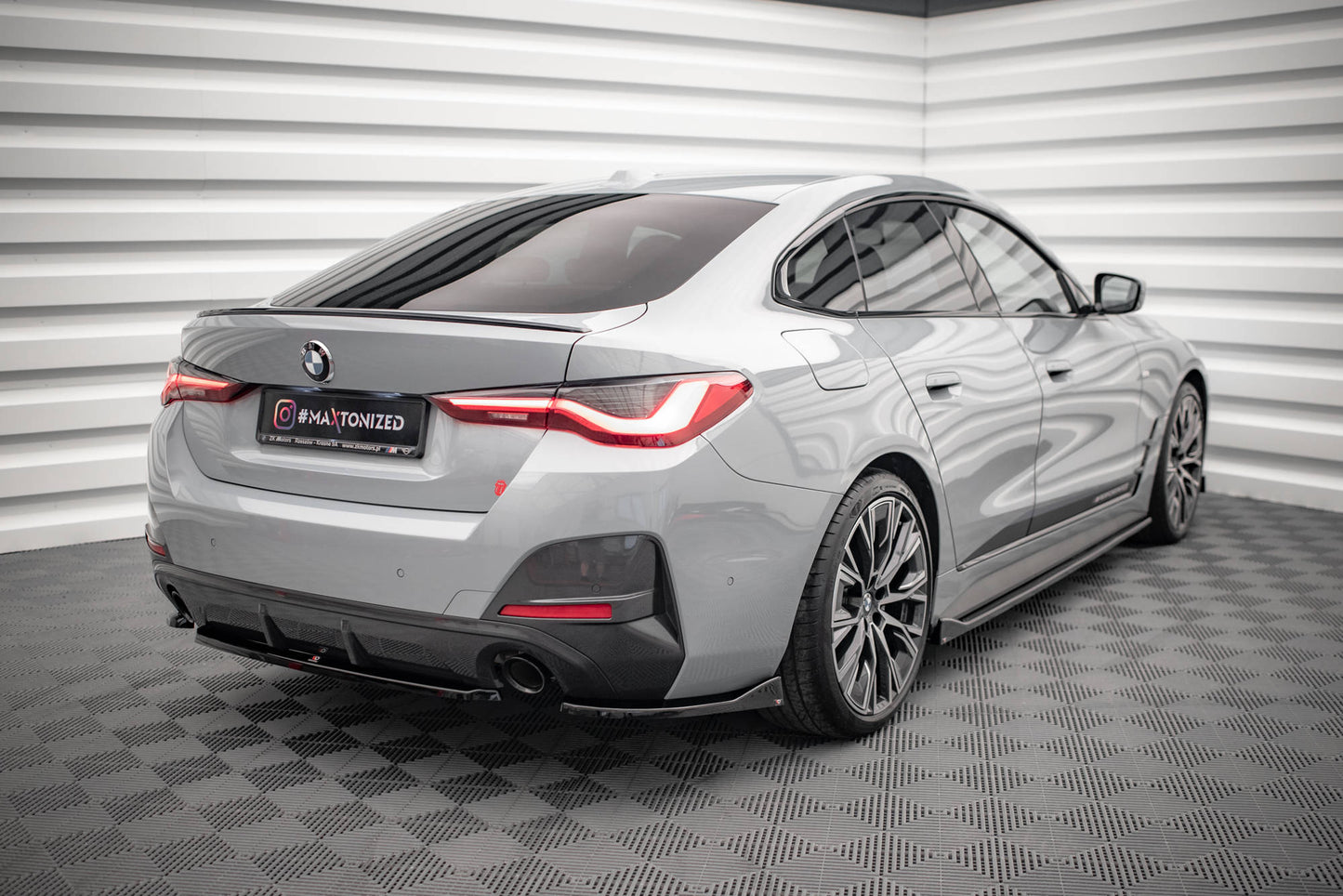 Heck Ansatz Flaps Diffusor V.2 für BMW 4er Gran Coupe M-Paket G26 schwarz matt