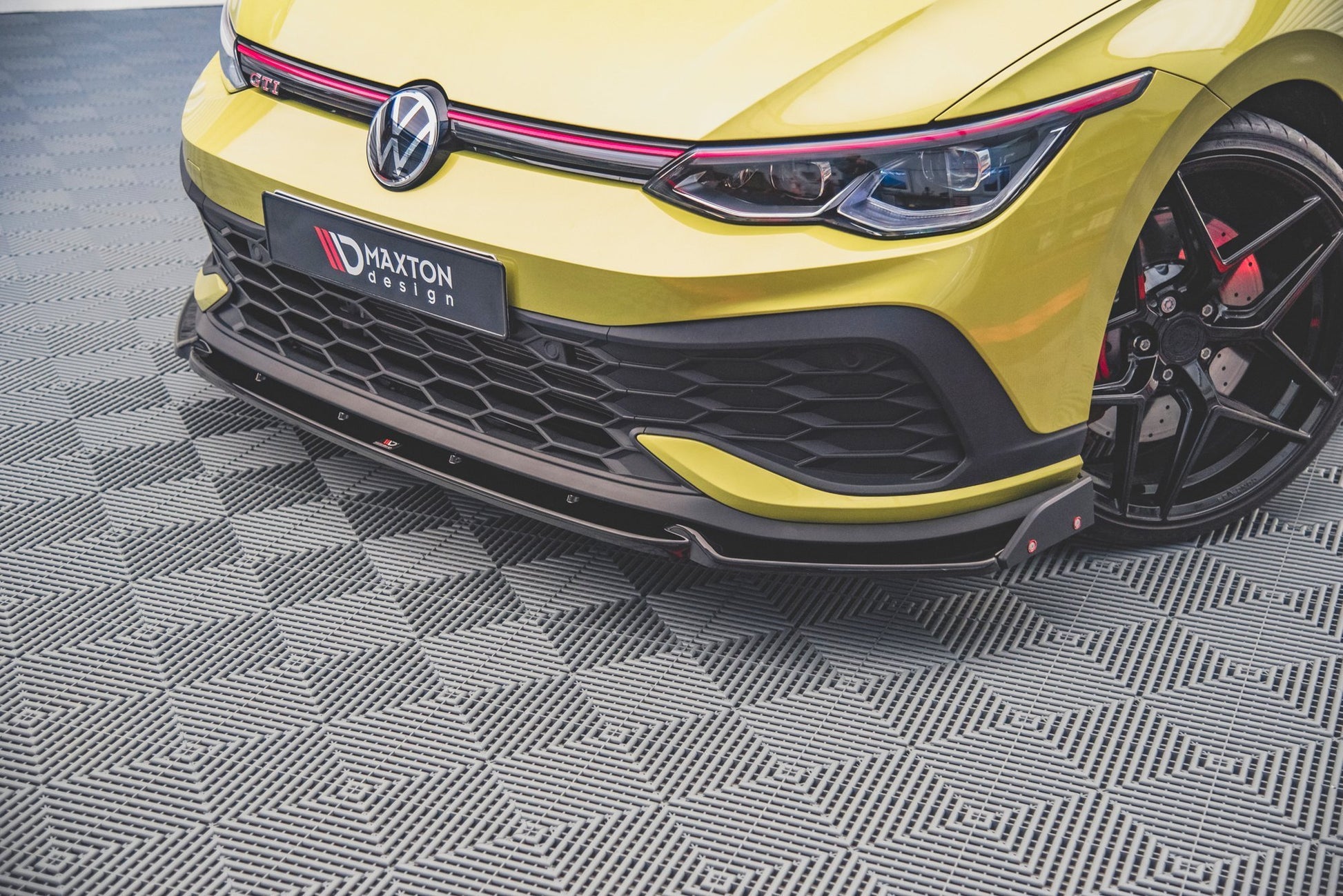 Front Ansatz +Flaps für V.1 Volkswagen Golf 8 GTI Clubsport