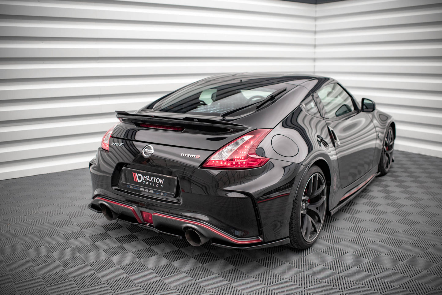 Heck Ansatz Flaps Diffusor für Nissan 370Z Nismo Facelift schwarz Hochglanz