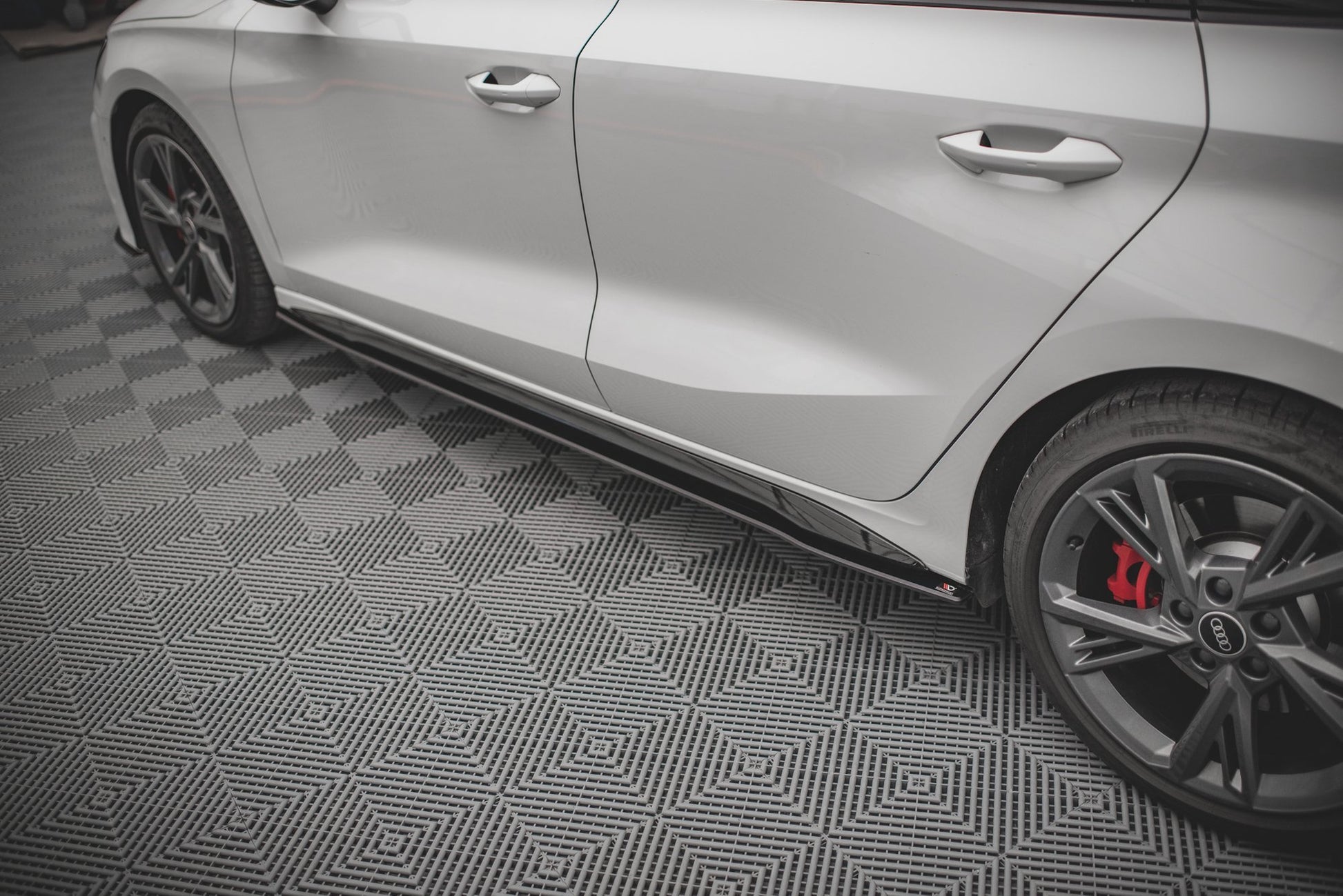 Street Pro Seitenschweller Ansatz für Audi S3 / A3 S-Line 8Y