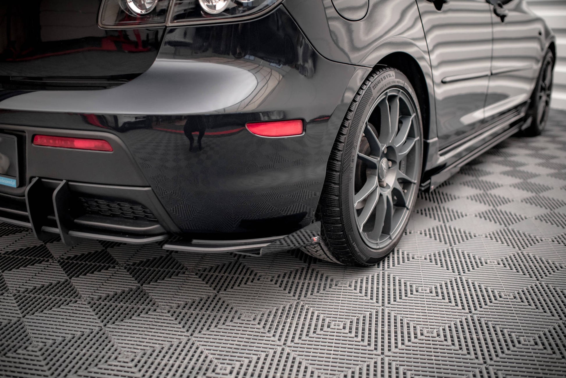Street Pro Heck Ansatz Flaps Diffusor +Flaps für Mazda 3 MPS Mk1 schwarz Hochglanz