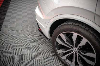 Heck Ansatz Flaps Diffusor für Volkswagen Touareg R-line Mk3 schwarz Hochglanz