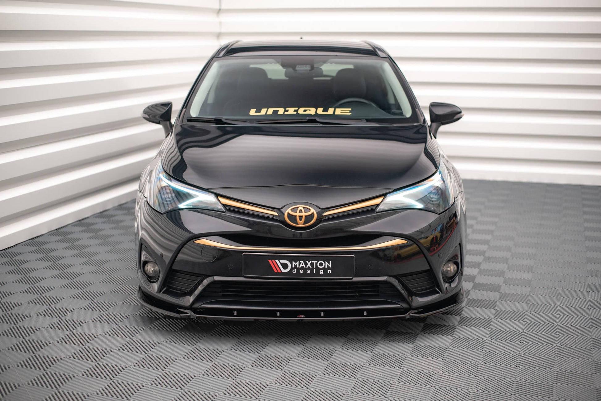 Front Ansatz V.2 für Toyota Avensis Mk3 Facelift schwarz matt