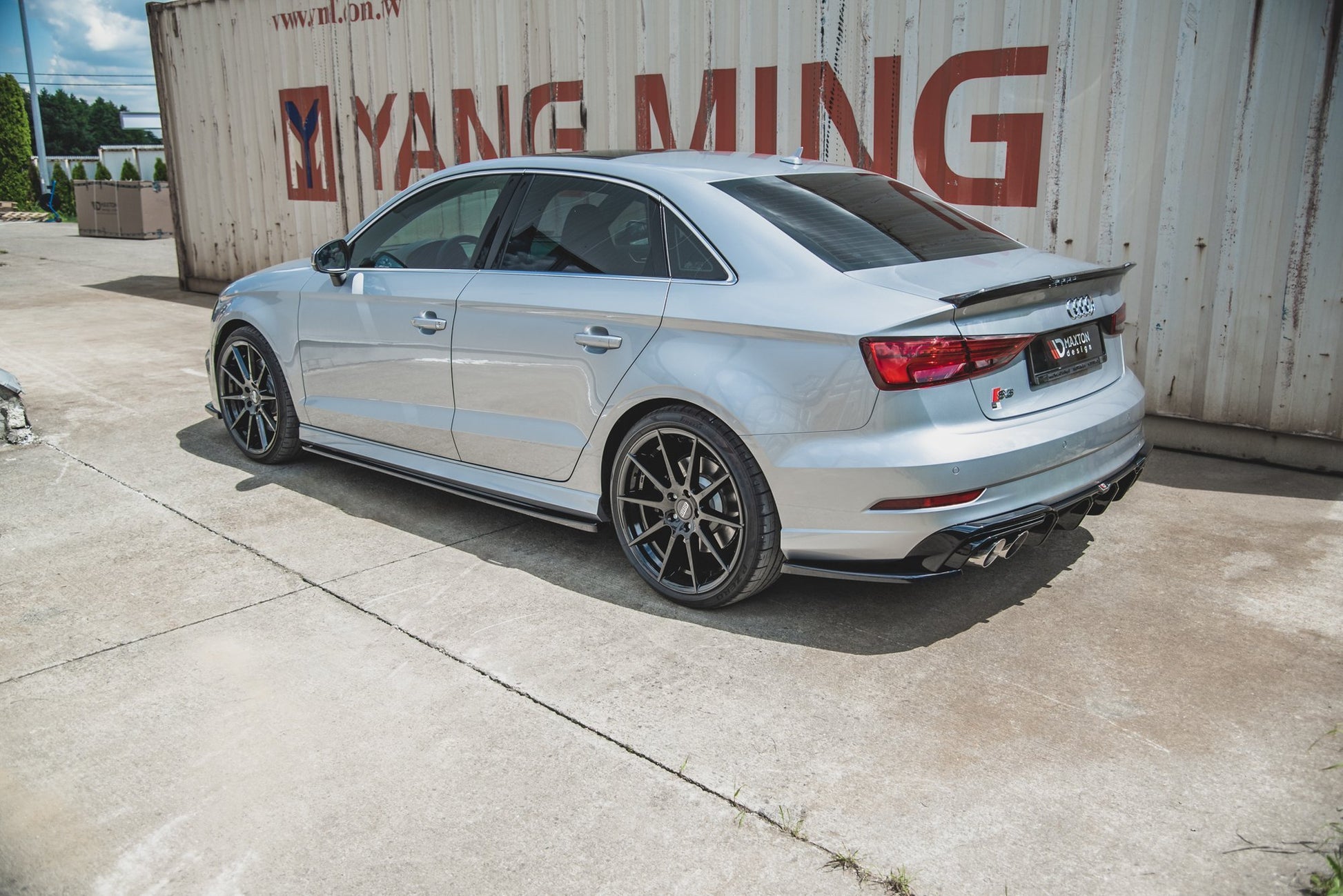 Seitenschweller Ansatz für V.2 für Audi S3 / A3 S-Line Limousine 8V Facelift schwarz Hochglanz