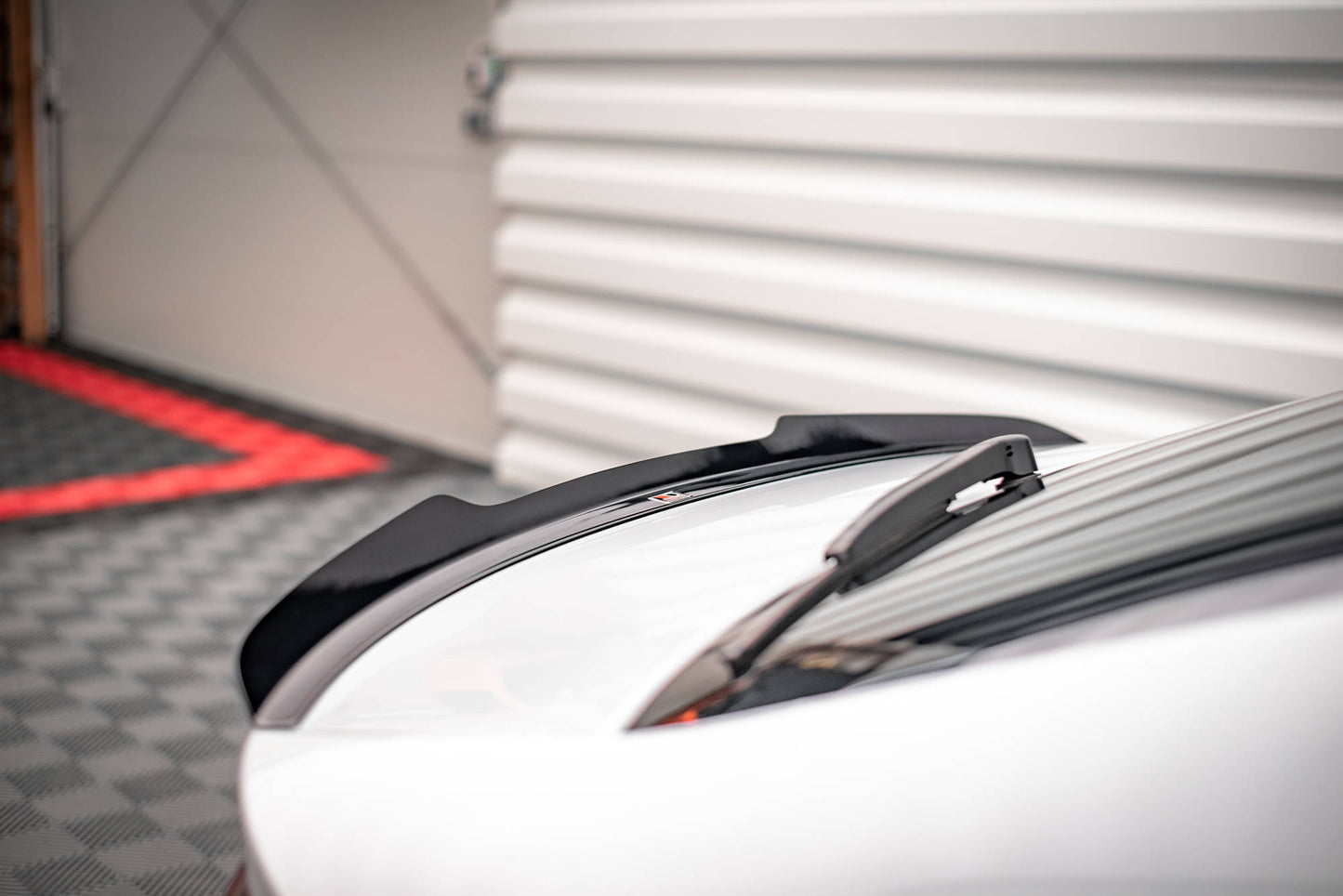 Spoiler CAP für Skoda Octavia Liftback Mk4 schwarz Hochglanz