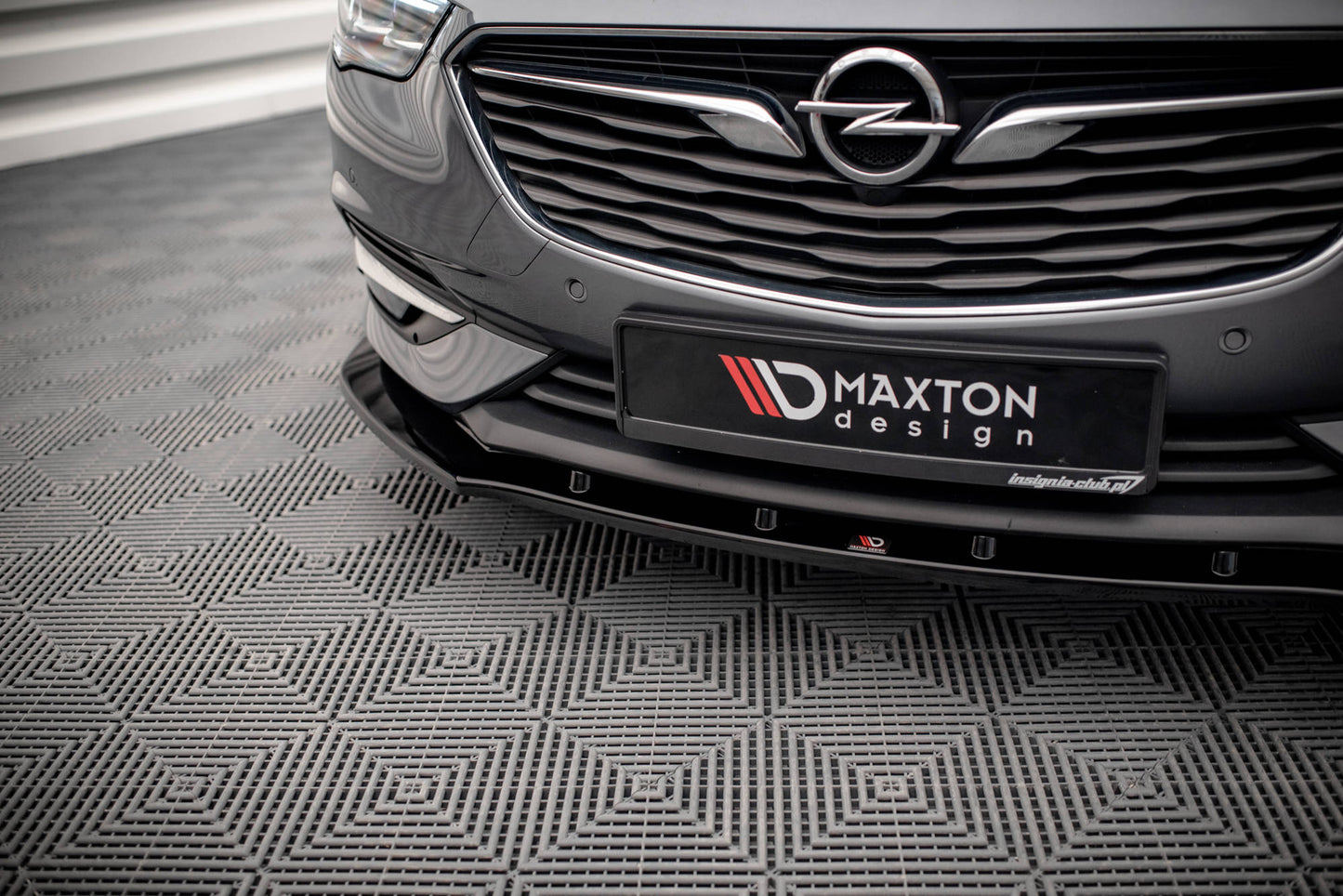 Front Ansatz V.1 für Opel Insignia Mk2 schwarz Hochglanz