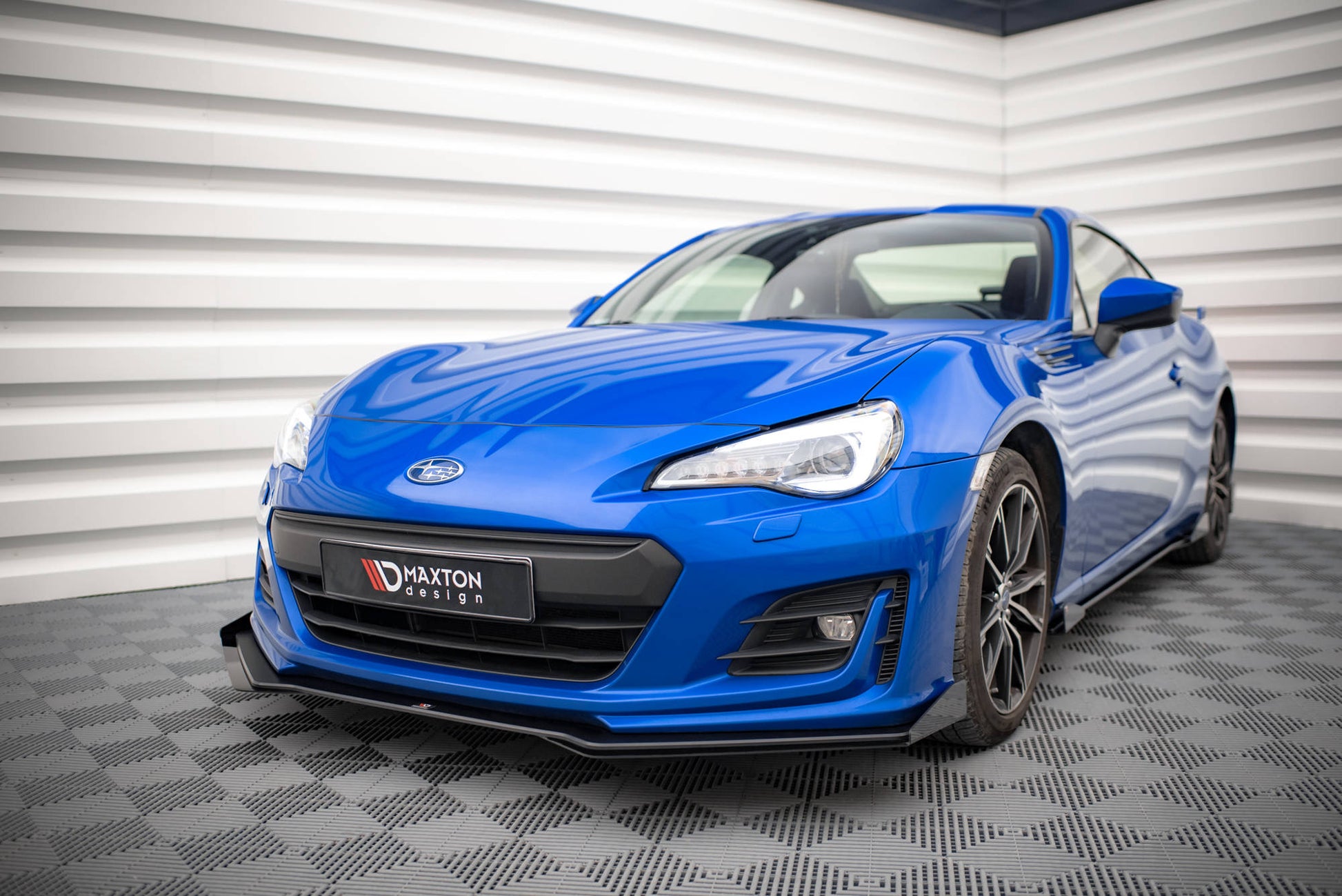 Street Pro Front Ansatz für +Flaps für V.1 + Flaps Subaru BRZ Mk1 Facelift schwarz Hochglanz