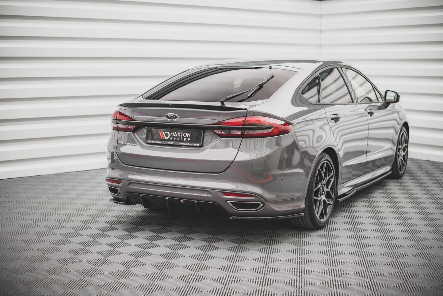 Heck Ansatz Flaps Diffusor V.2 für Ford Mondeo ST-Line Mk5 Facelift schwarz matt