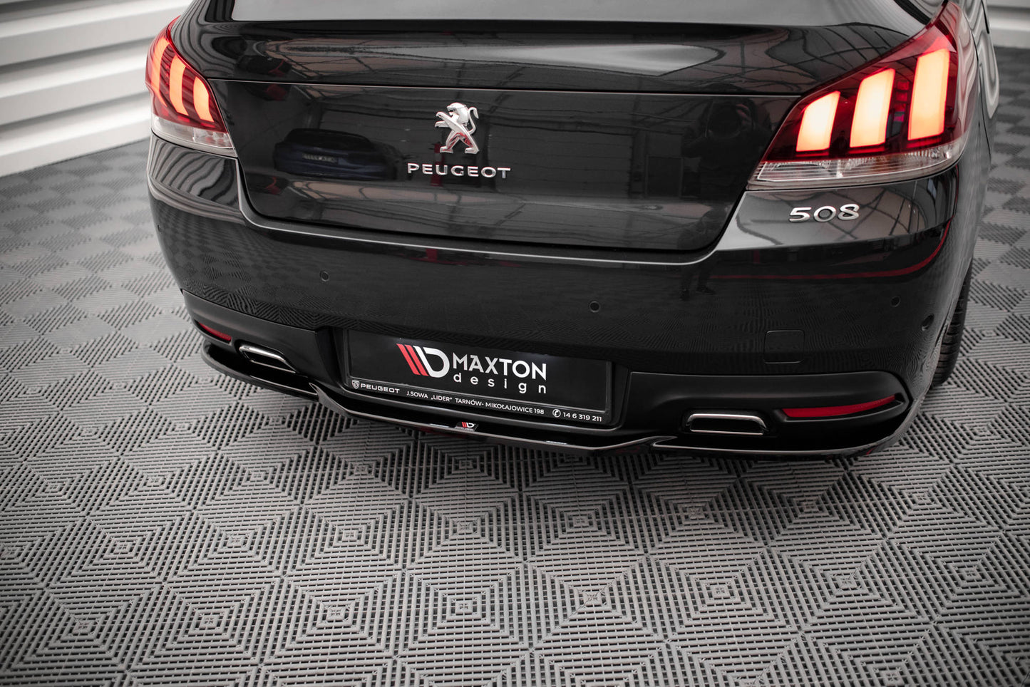 Mittlerer Diffusor Heck Ansatz für Peugeot 508 GT Mk1 Facelift schwarz Hochglanz