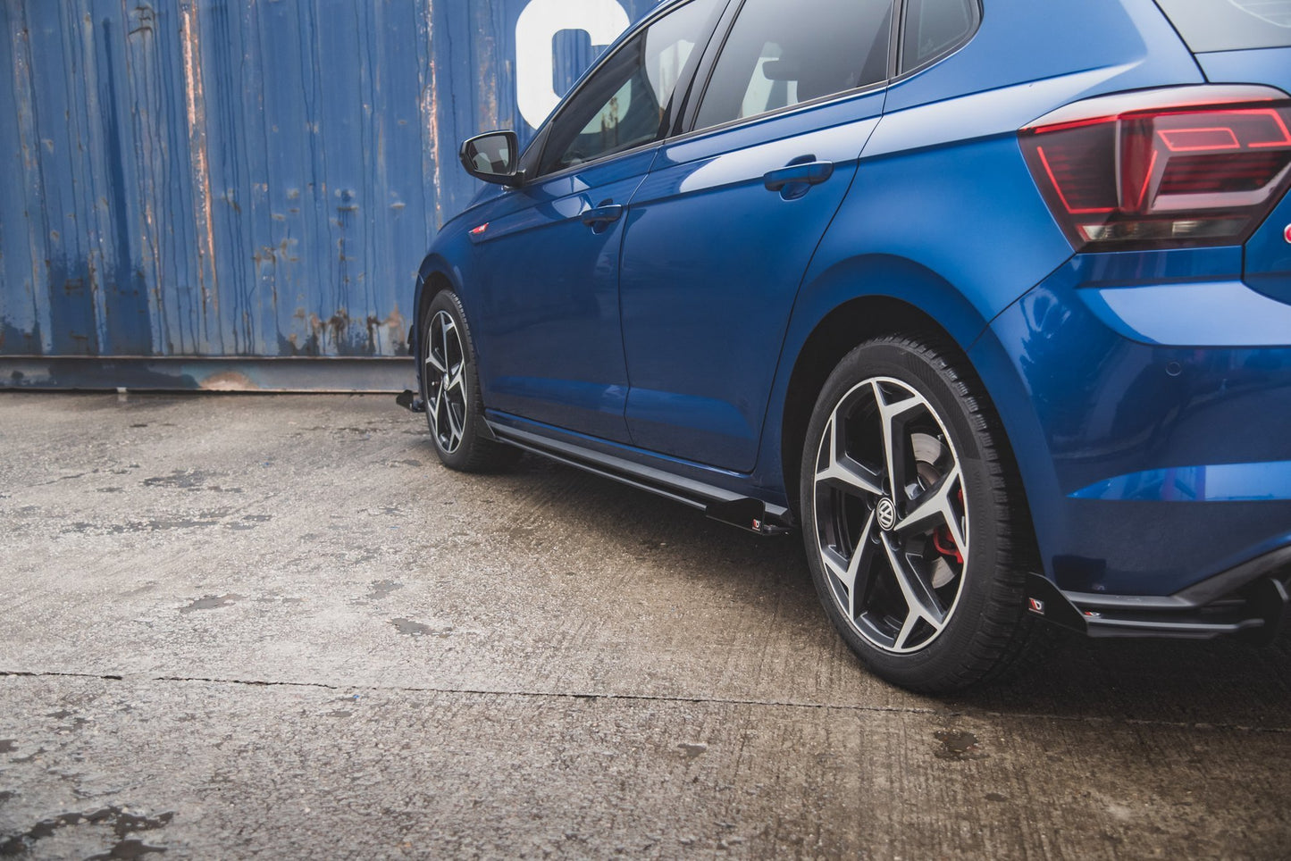 Side Flaps Volkswagen Polo GTI Mk6 schwarz Hochglanz