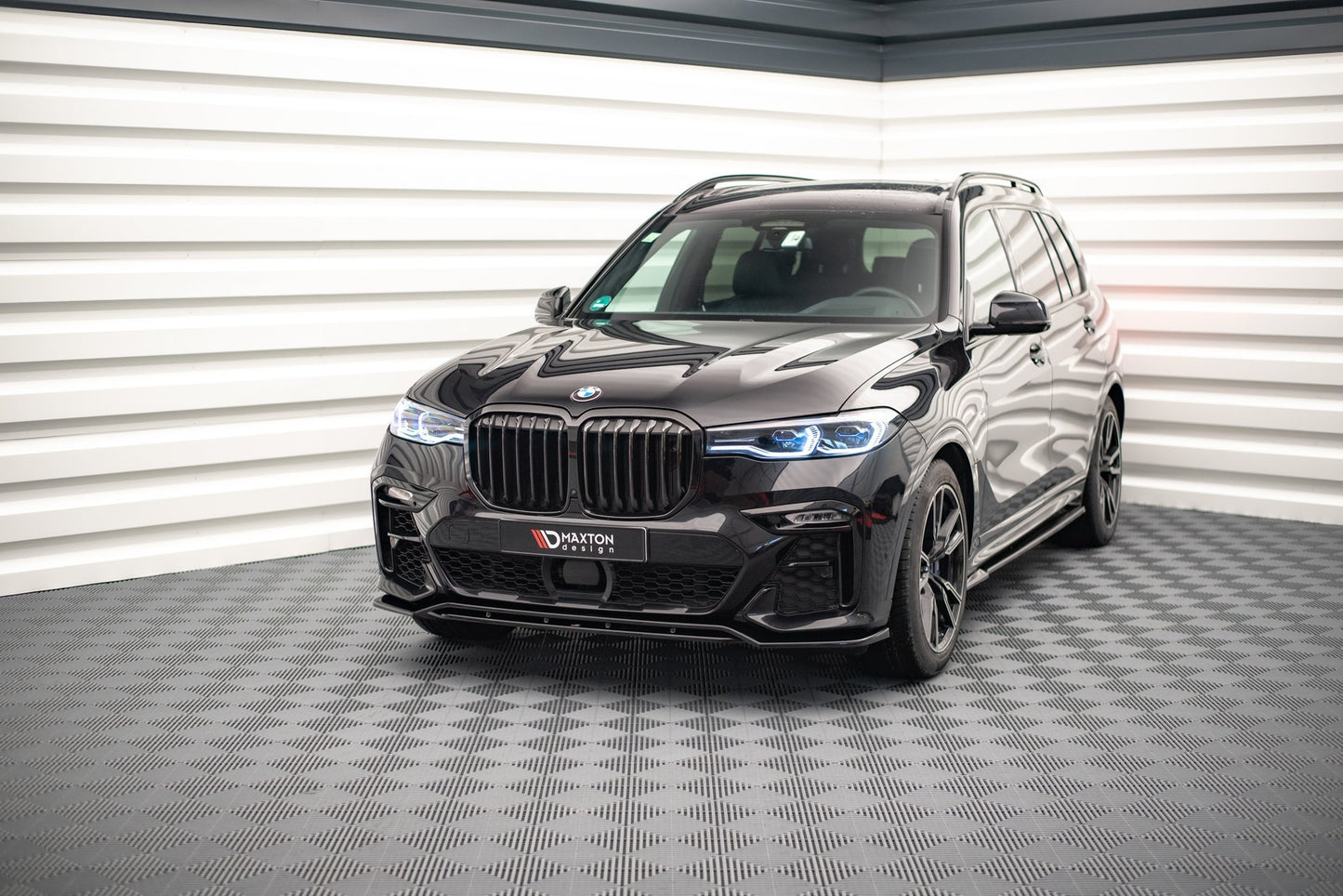 Front Ansatz V.1 für BMW X7 M G07 Carbon Look