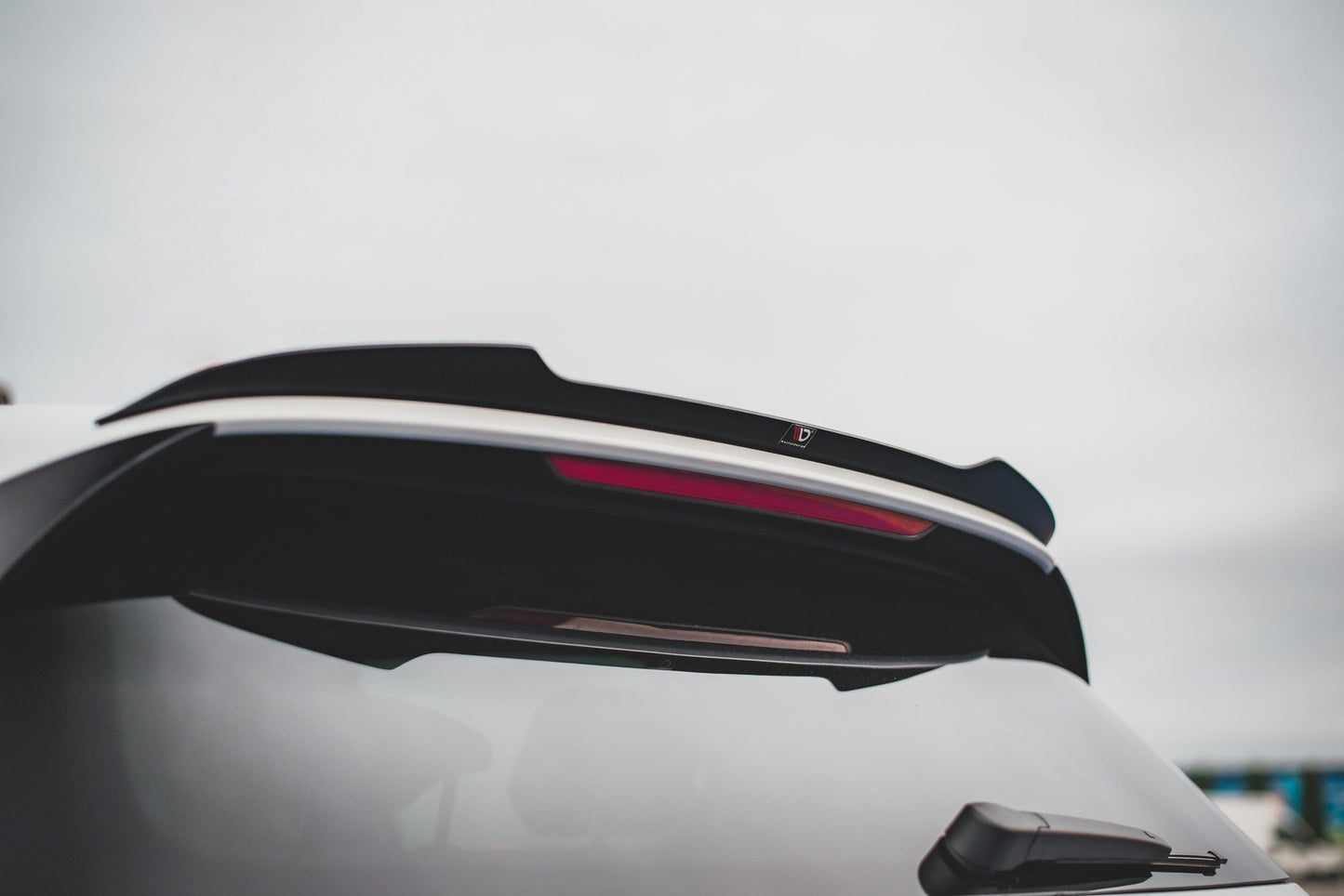 Spoiler CAP V.1 für Volkswagen Golf 8 GTI / R Carbon Look