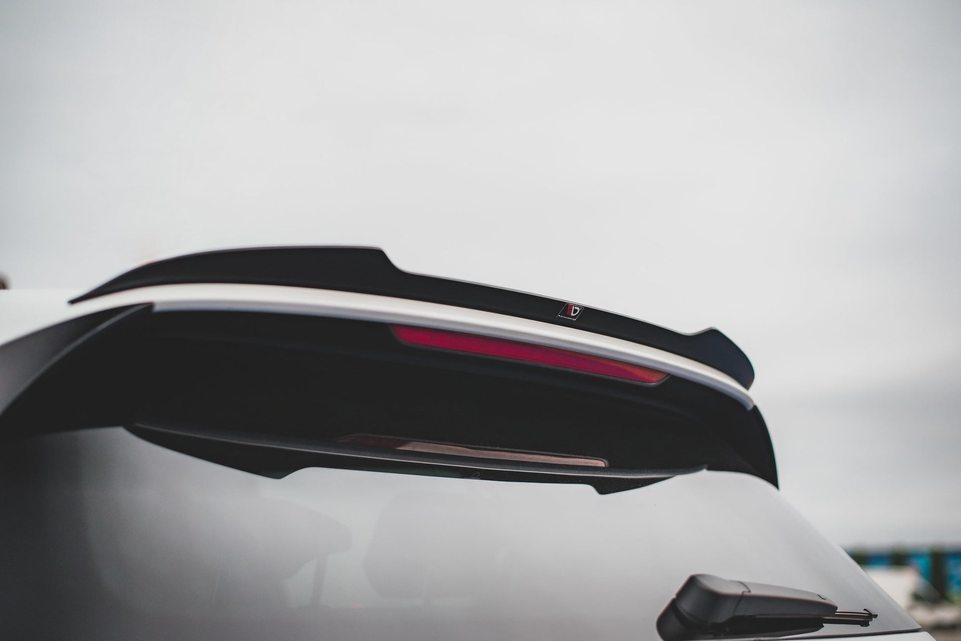 Spoiler CAP V.1 für Volkswagen Golf 8 GTI / R Carbon Look