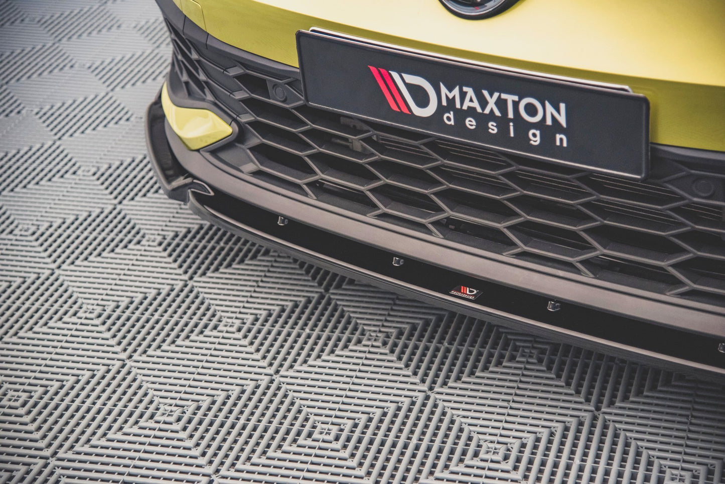 Front Ansatz +Flaps für V.1 Volkswagen Golf 8 GTI Clubsport