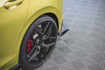 Robuste Racing Heck Ansatz Flaps Diffusor +Flaps für Volkswagen Golf 8 GTI Clubsport schwarz Hochglanz