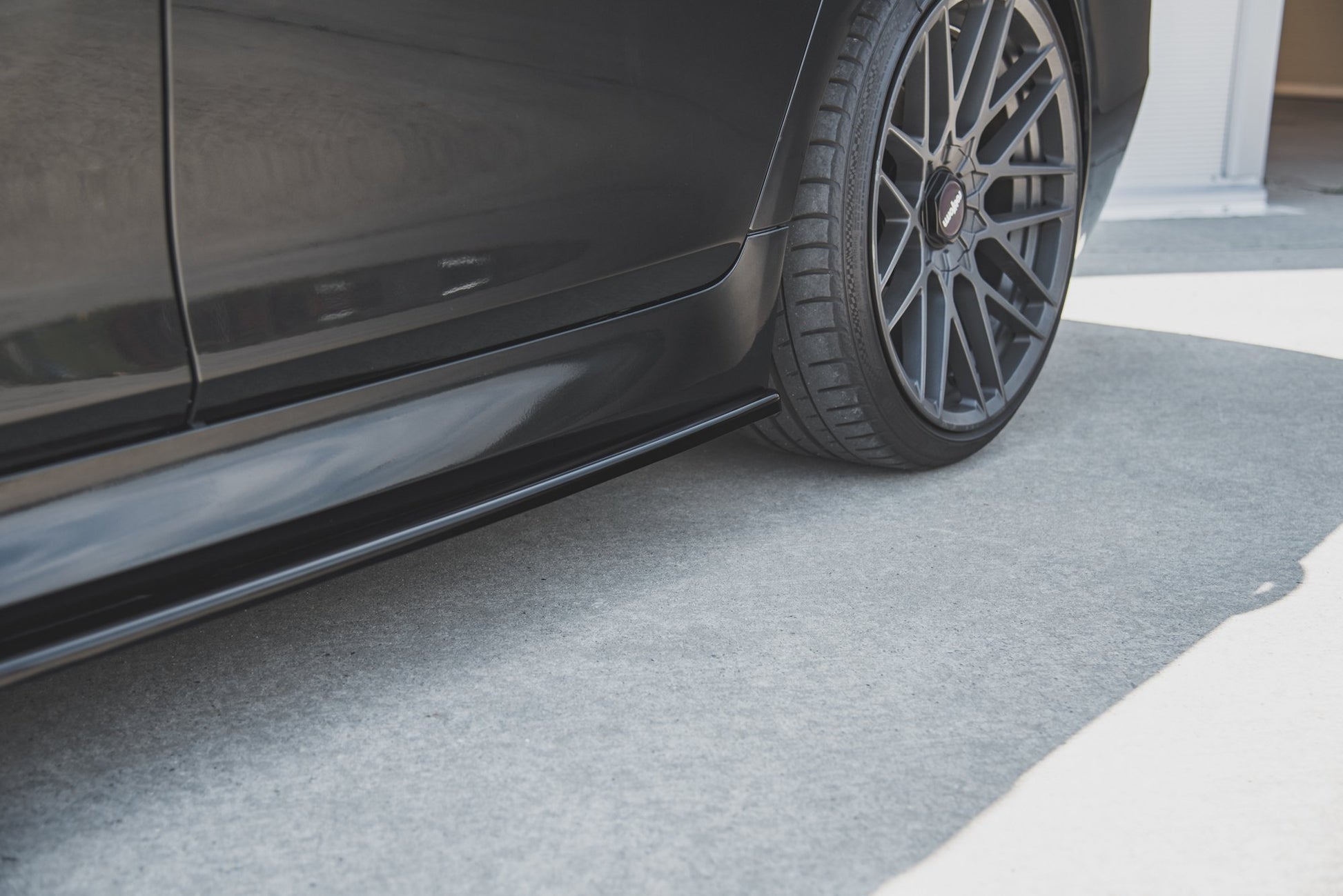 Seitenschweller Ansatz für V.2 für BMW 5er F10/F11 M-Paket schwarz Hochglanz