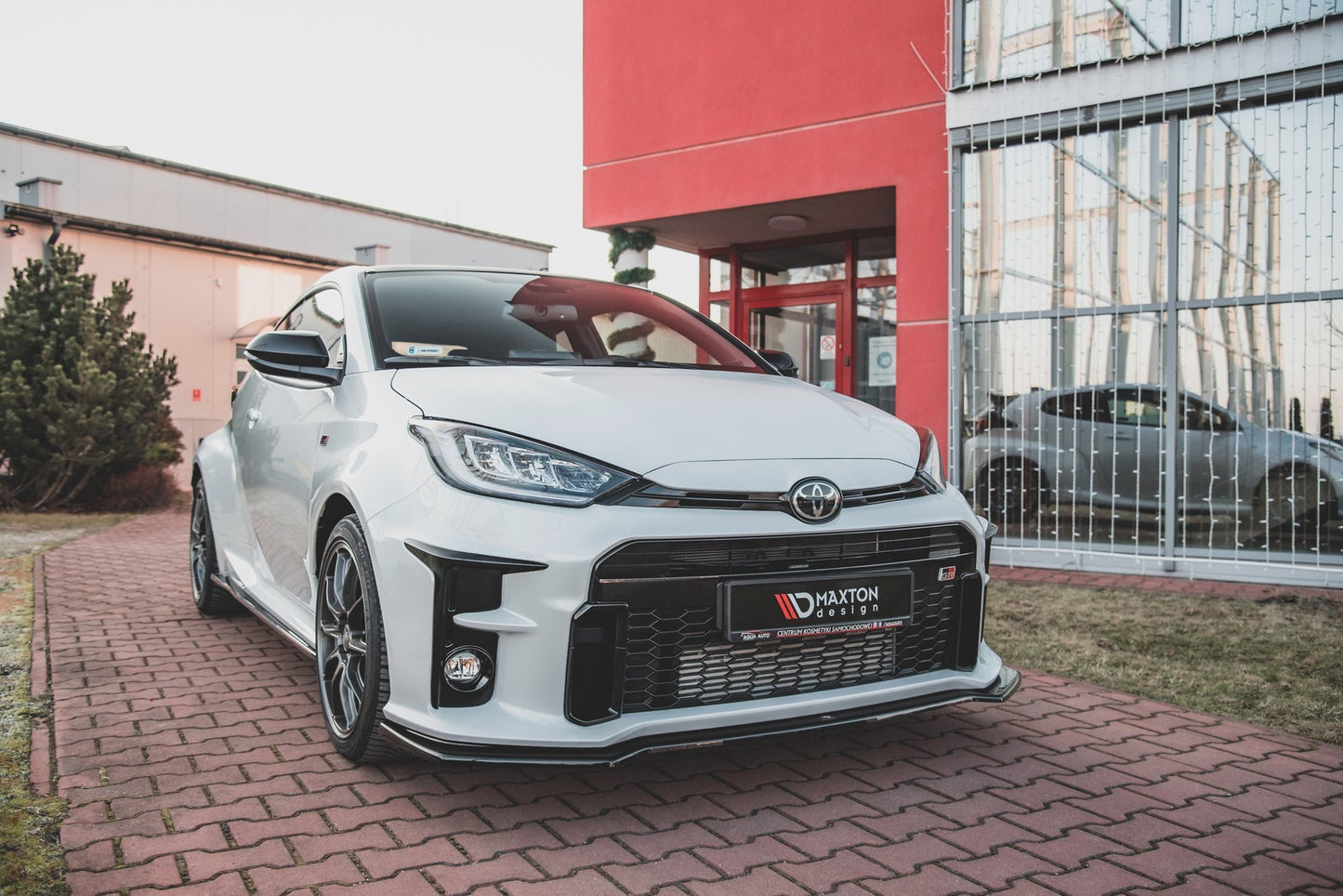 Front Ansatz V.1 für Toyota GR Yaris Mk4 schwarz matt