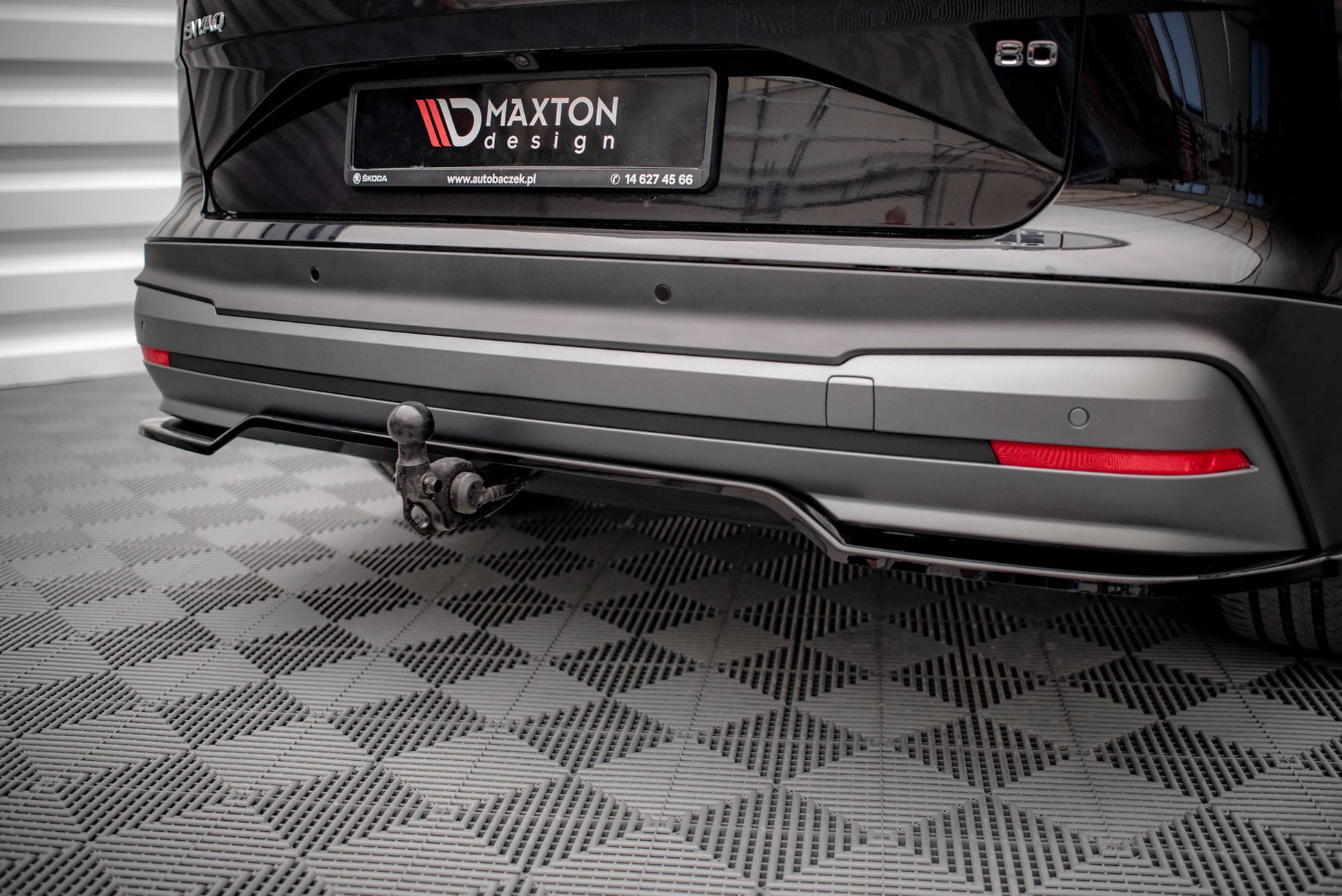 Mittlerer Diffusor Heck Ansatz DTM Look für Skoda Enyaq iV schwarz matt