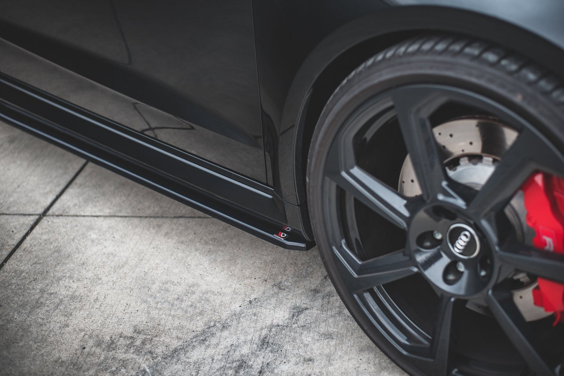 Seitenschweller Ansatz für V.2 für Audi RS3 8V Sportback Facelift schwarz matt