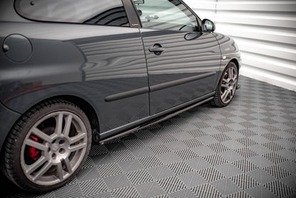 Seitenschweller Ansatz für Seat Ibiza Cupra Mk3 schwarz Hochglanz