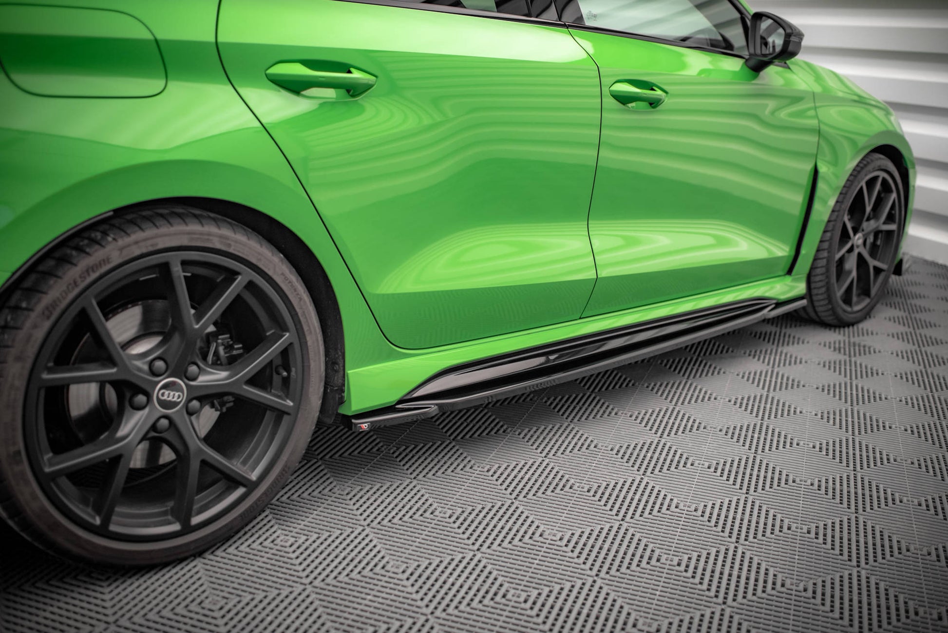 Seitenschweller Ansatz für Audi RS3 8Y Carbon Look