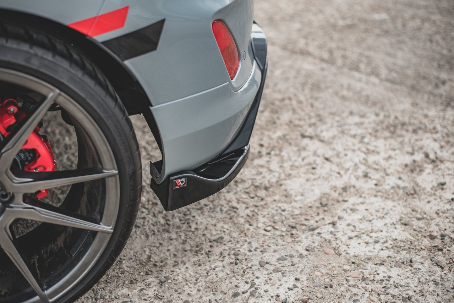 Heck Ansatz Flaps Diffusor V.2 für Ford FIesta Mk8 ST schwarz Hochglanz