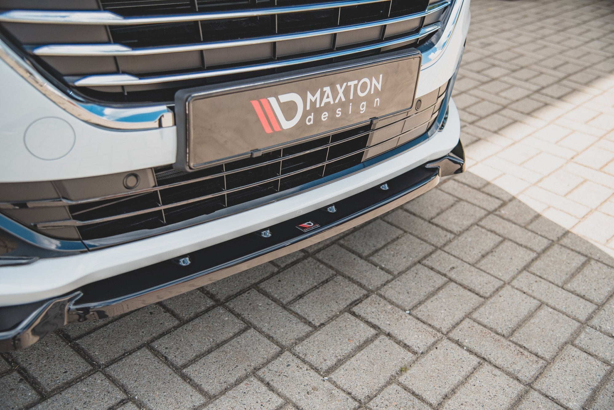 Front Ansatz für Ford Mondeo Mk5 Facelift Carbon Look – Tuning King