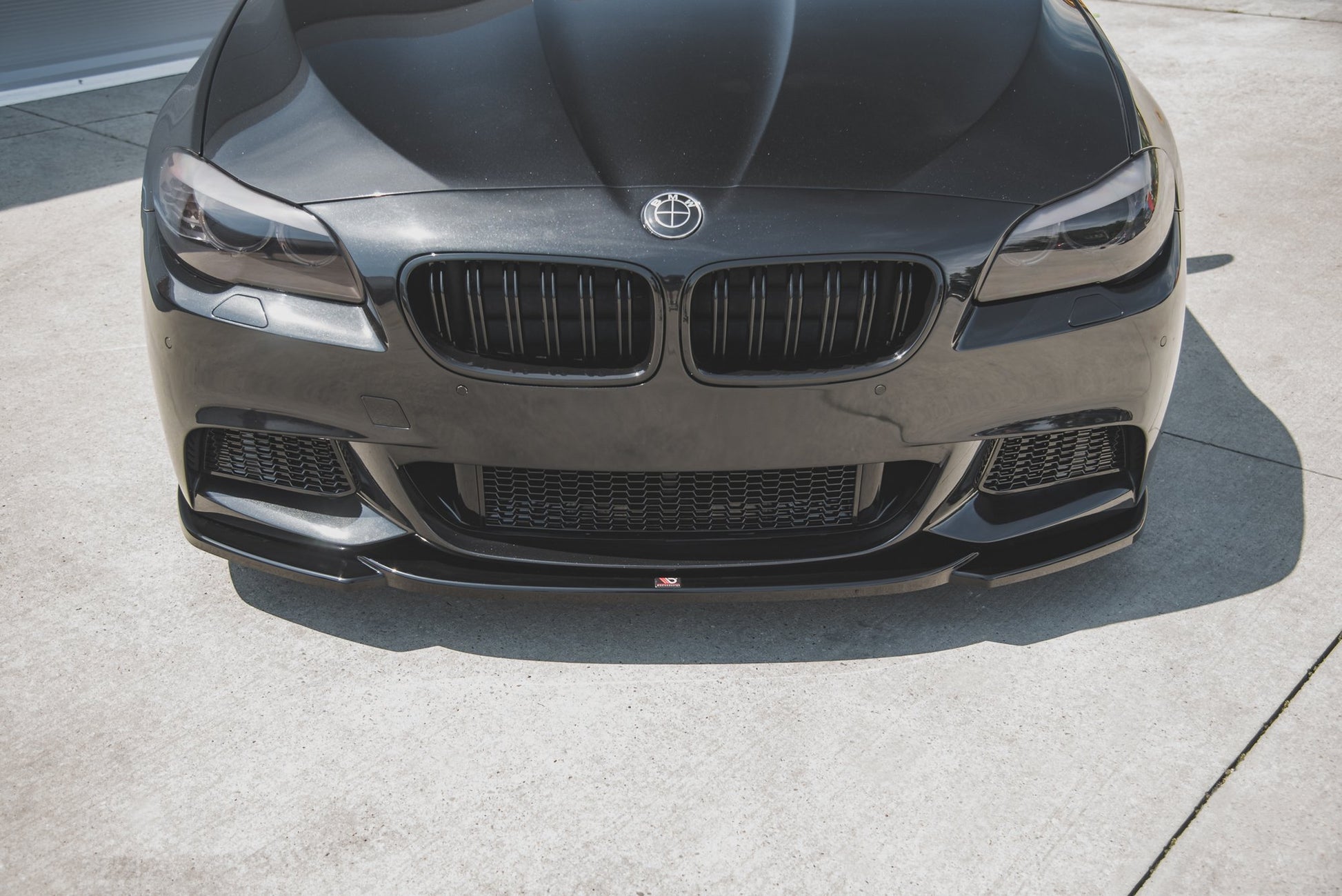 Front Ansatz V.4 für BMW 5er F10/F11 M-Paket Carbon Look