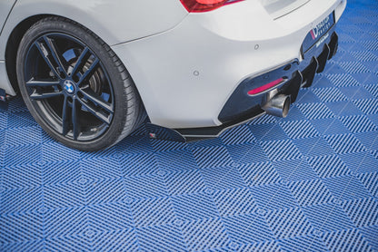 Robuste Racing Heck Ansatz Flaps Diffusor V.2 +Flaps für BMW 1er F20 M140i  schwarz Hochglanz