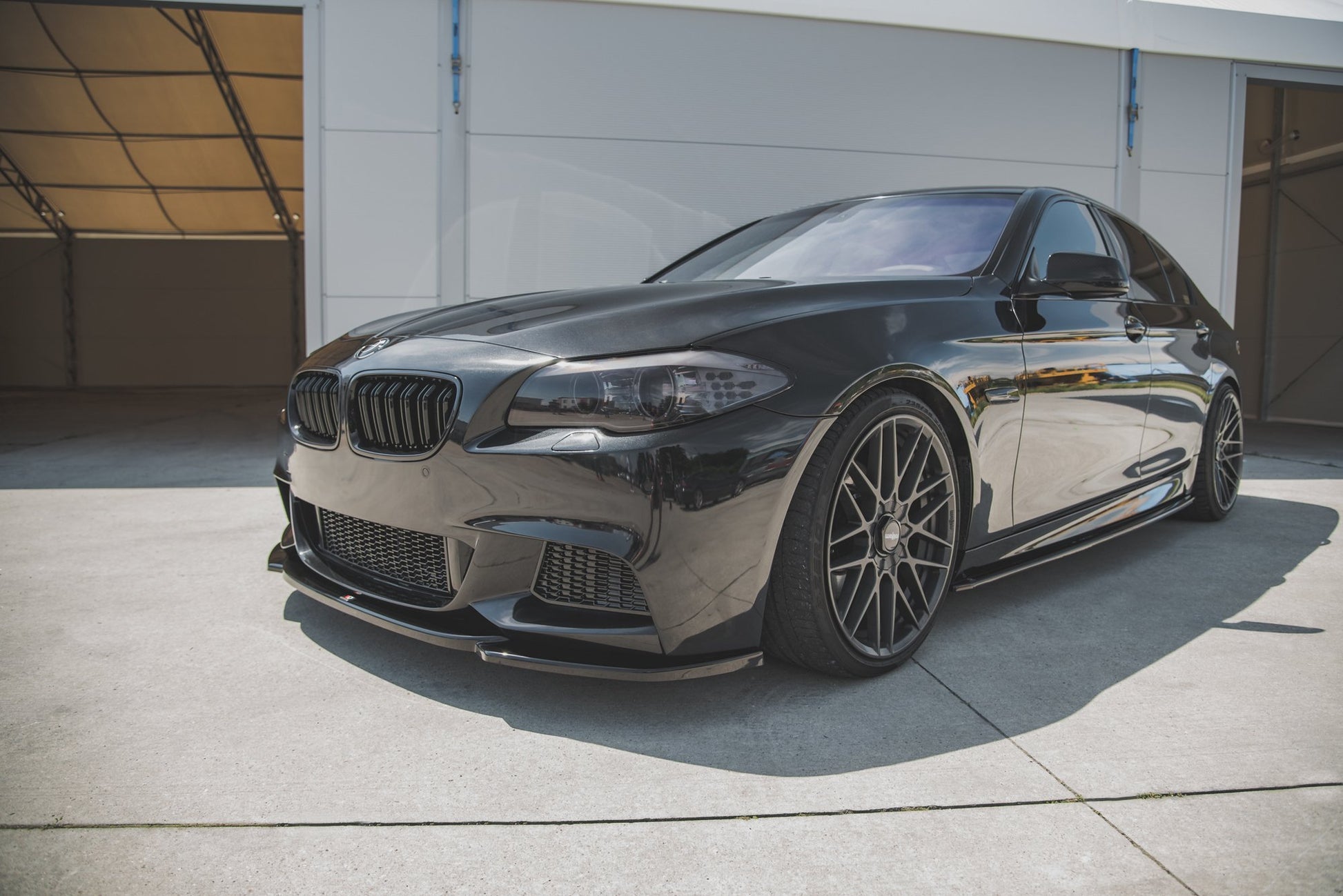 Front Ansatz V.4 für BMW 5er F10/F11 M-Paket schwarz matt